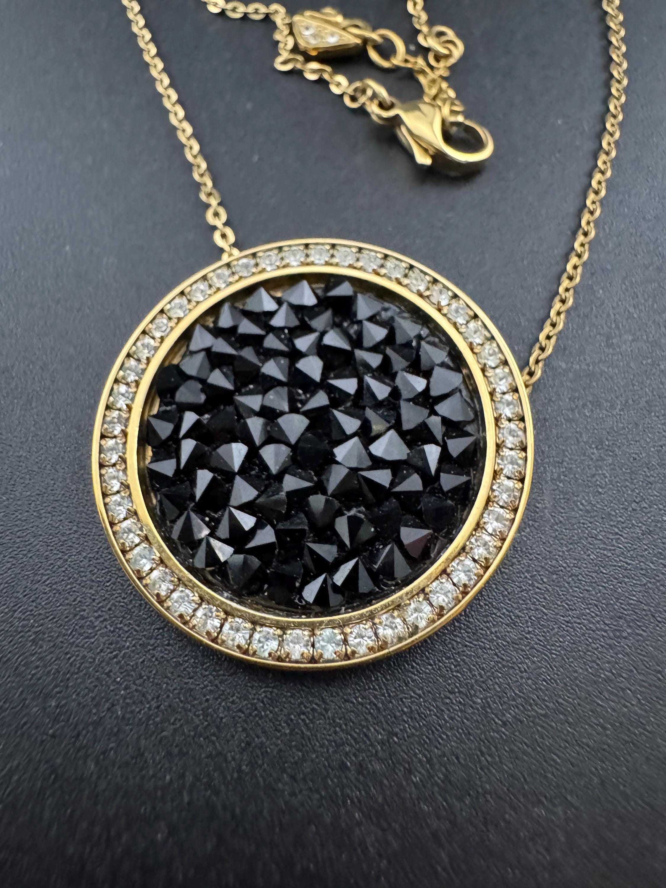 Vintage signed Swarovski Kolye Sound Pendant necklace with Black Crystal model 1170320, gold plated disc choker