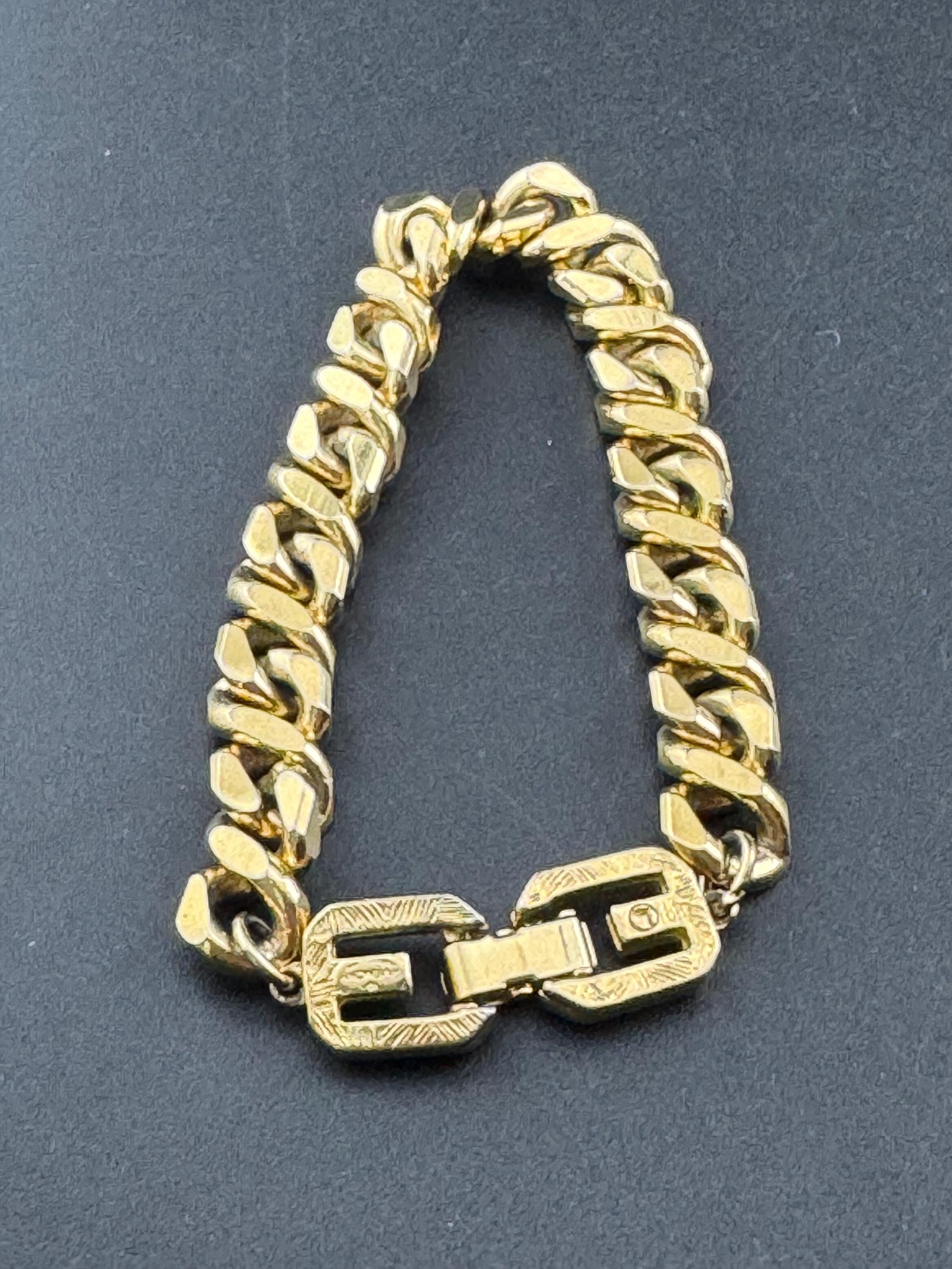 Vintage signed GIVENCHY Gold Plated Curb Bracelet: Chunky Panel Links