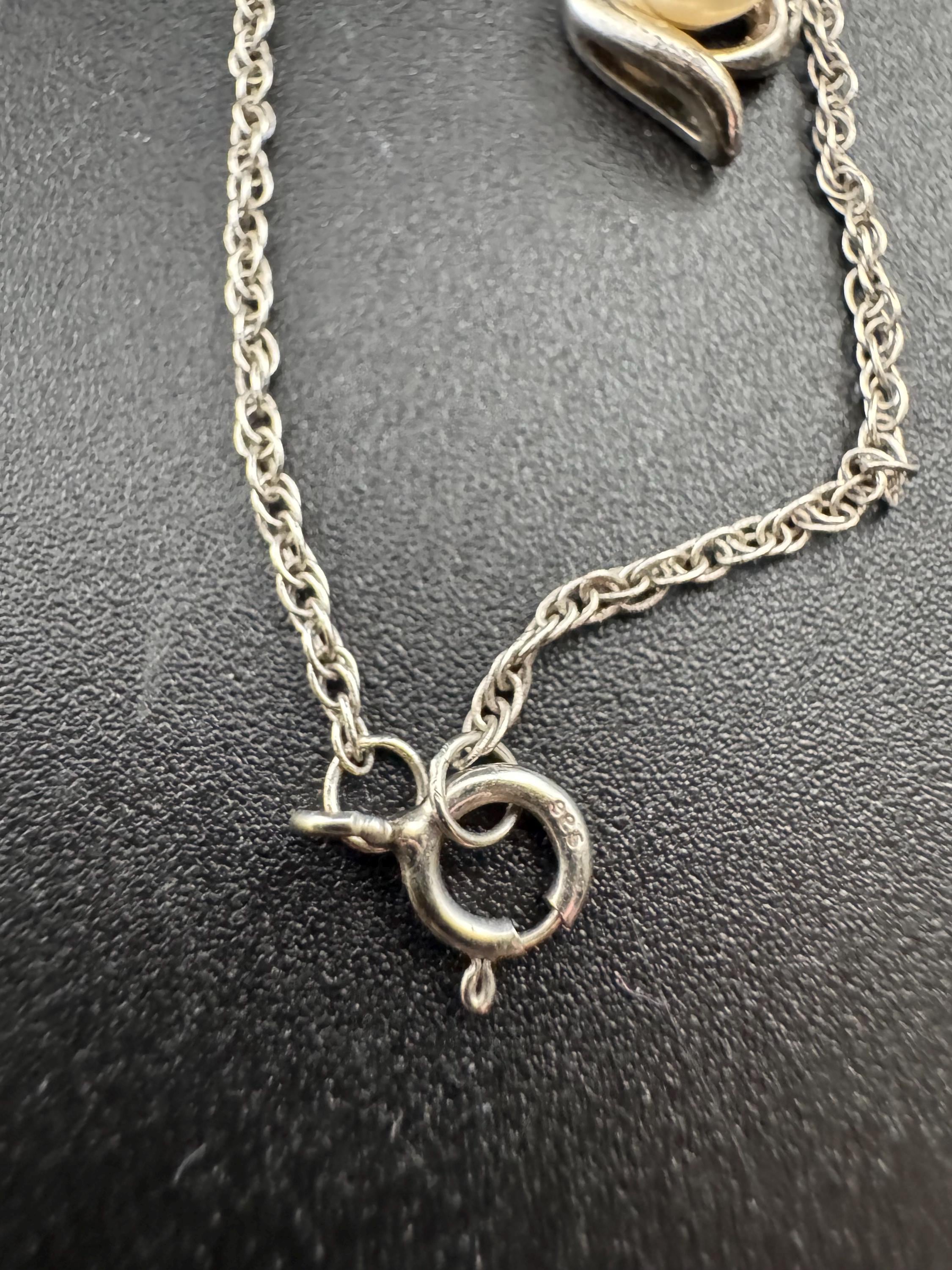 925 sterling silver dainty natural cultured pearl pendant on a 48cm chain