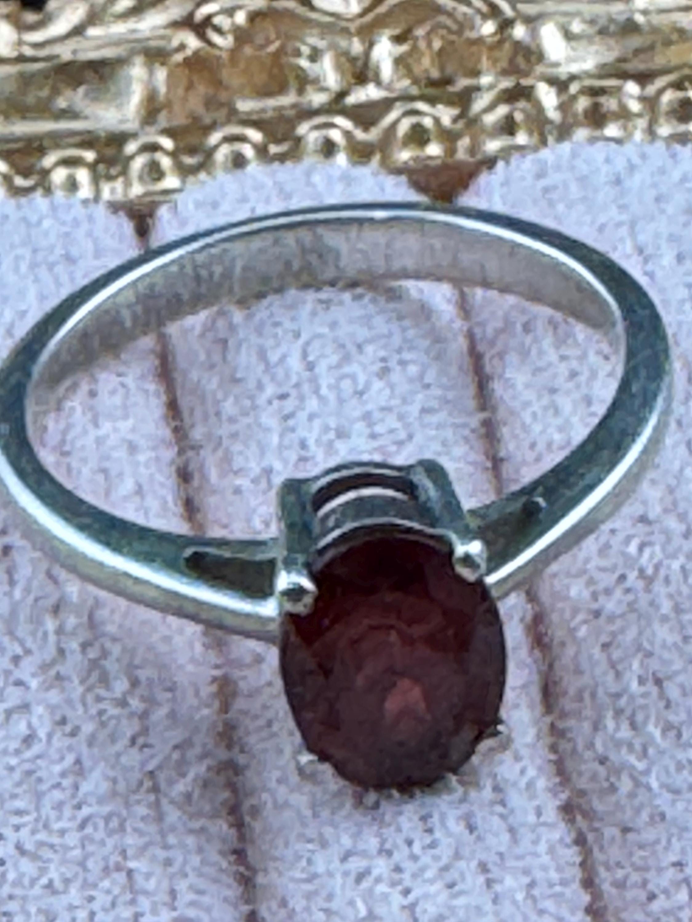 Retro Ruby Garnet Sterling Silver Ring - UK Size N