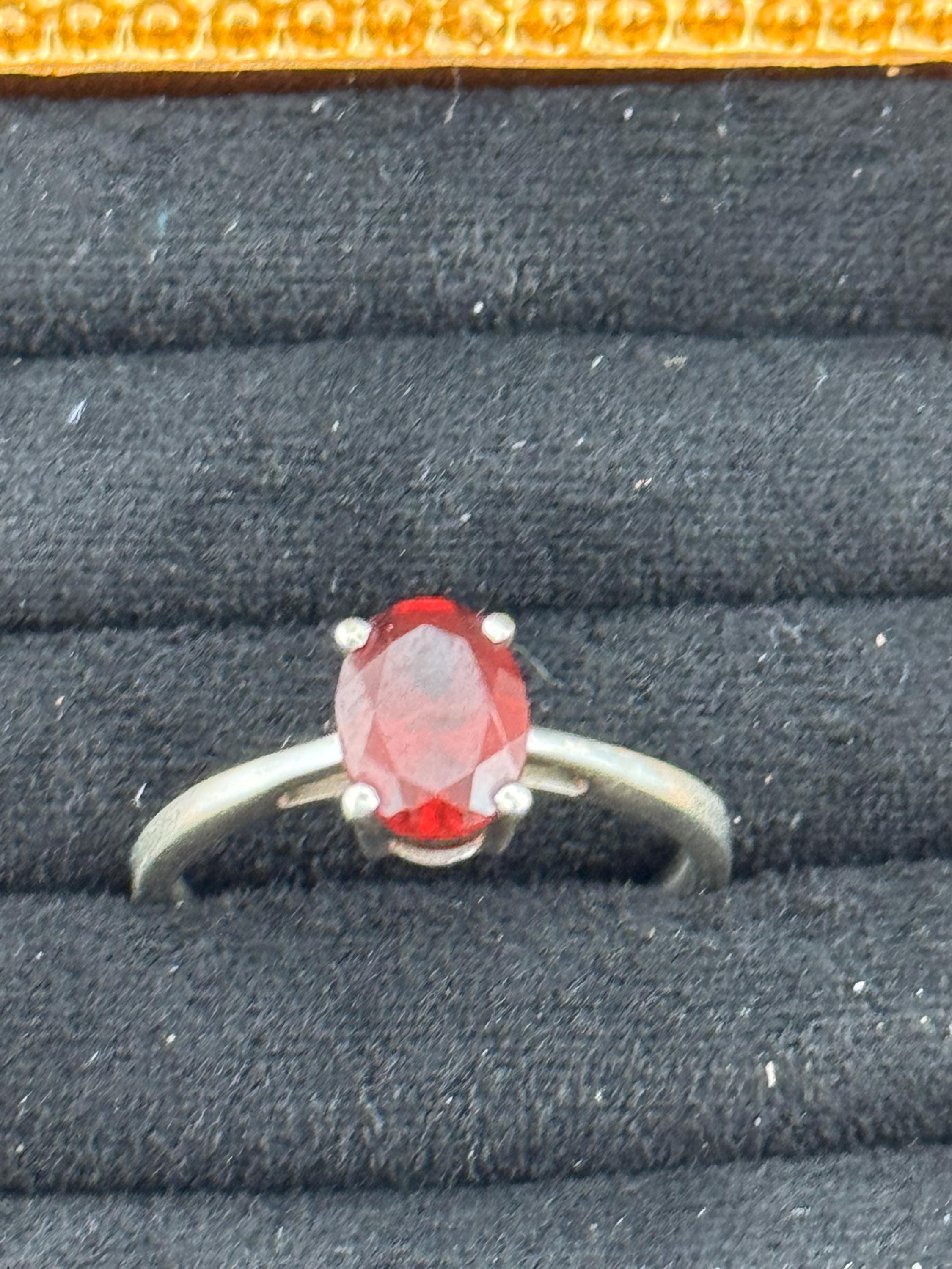Retro Ruby Garnet Sterling Silver Ring - UK Size N