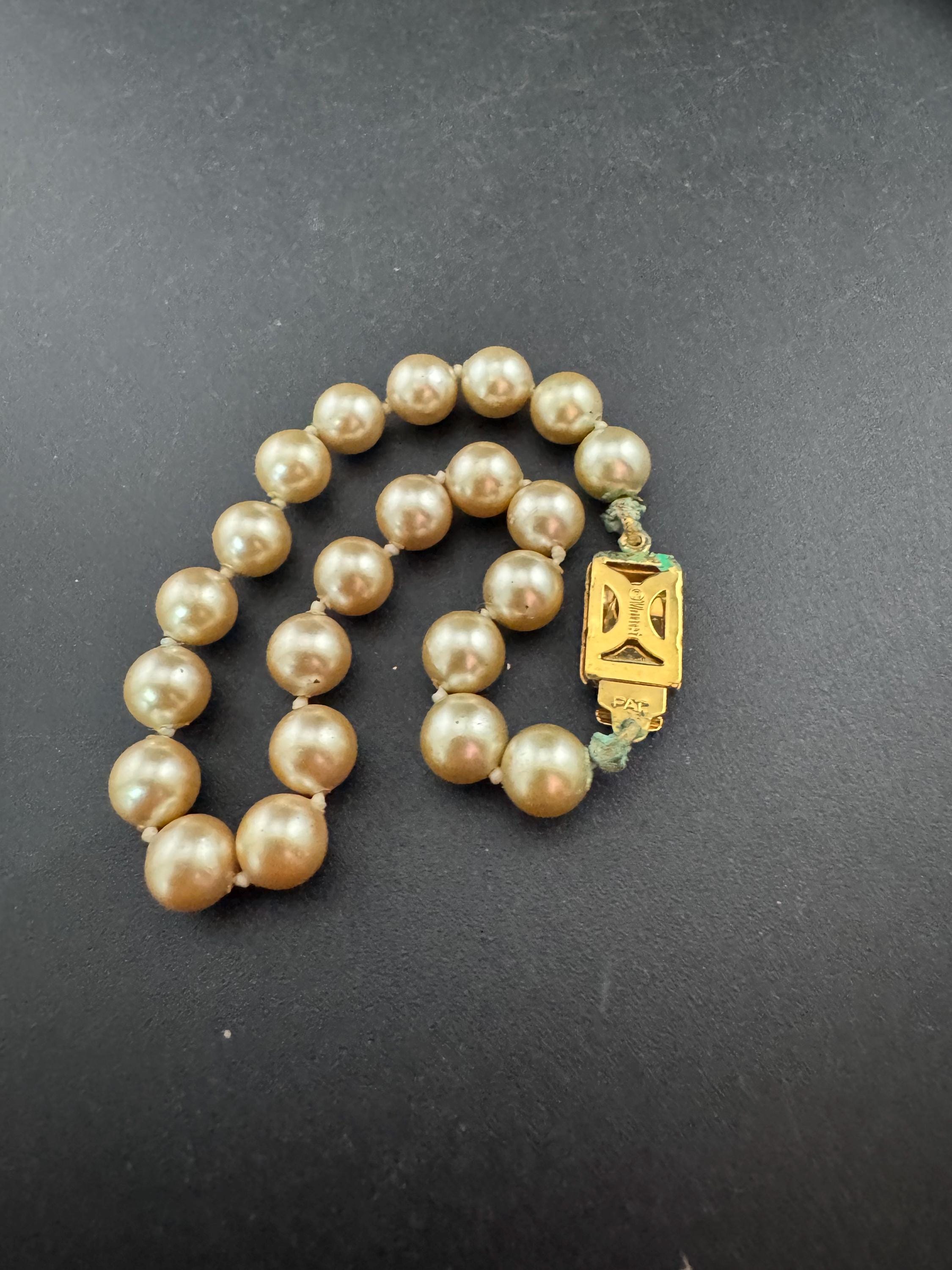 Vintage Signed Monet Faux Pearl Bracelet: Knotted Gold Tone, 21cm