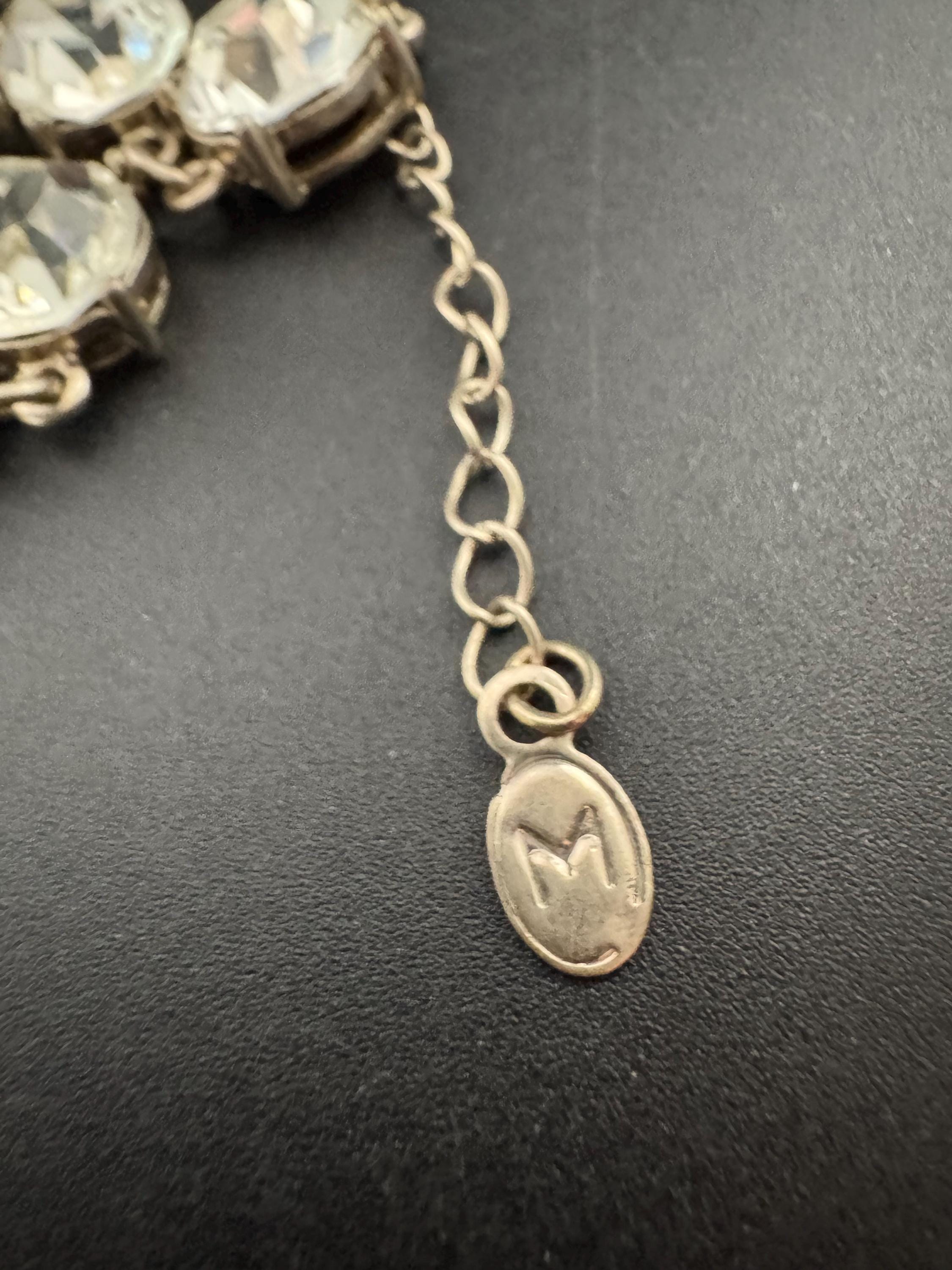 Vintage Signed MONET clear glass super sparkly 13mm bezel diamanté Crystal collar necklace , silver plated