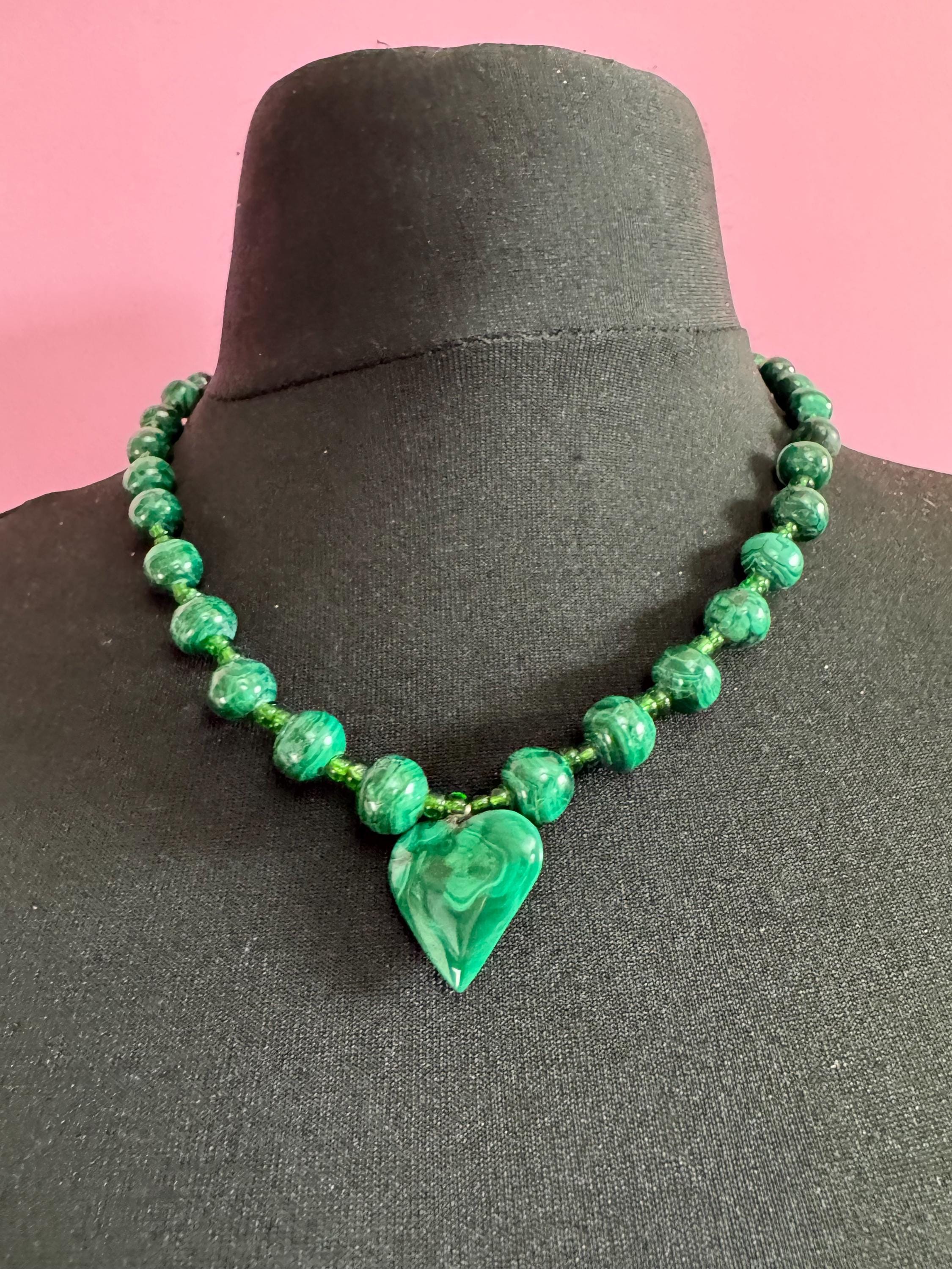 Vintage Green Malachite love heart Beaded pendant necklace, natural gemstone beads 50cm