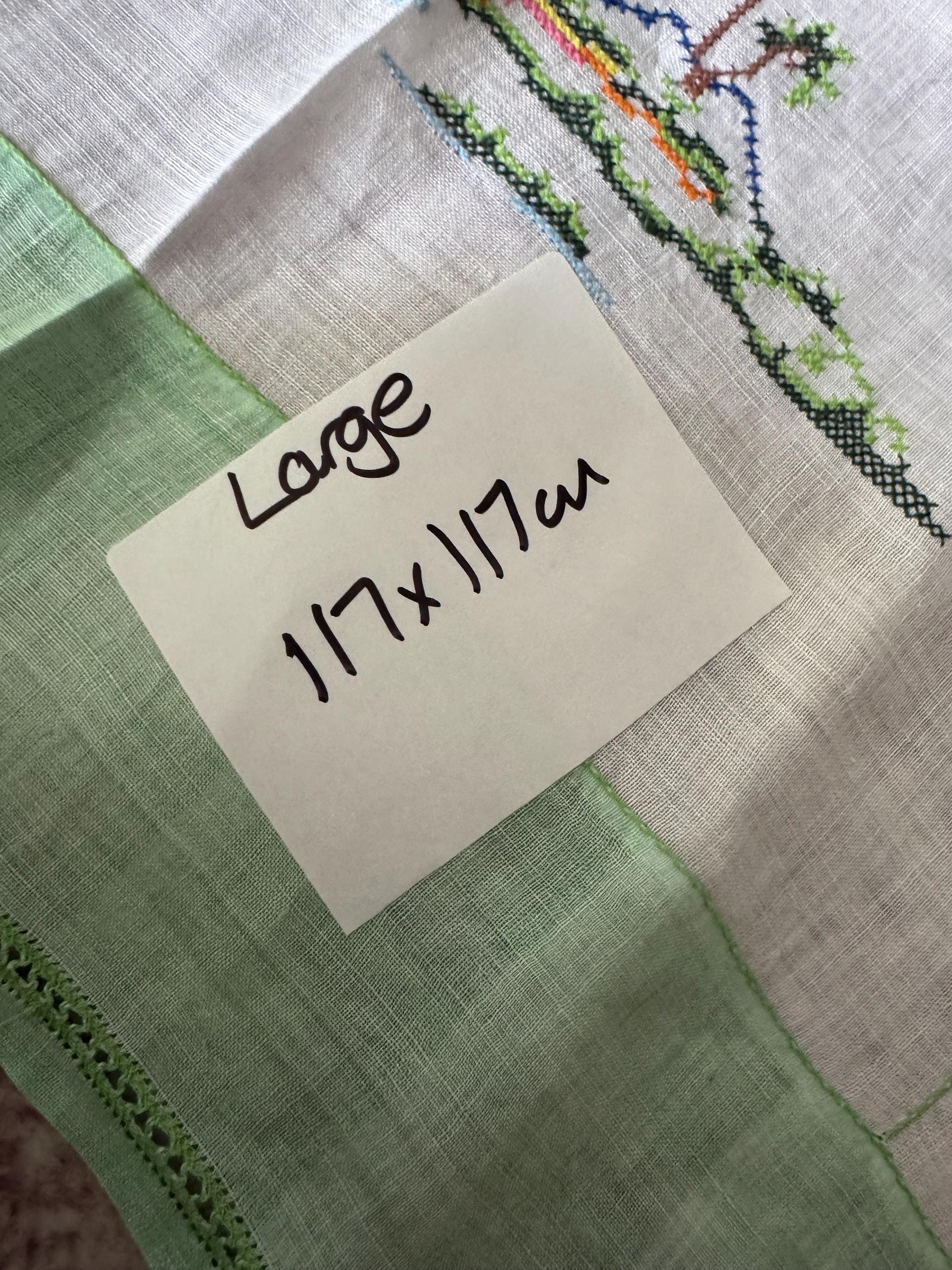 XL 117cm x 117cm square Chinese cross stitch pagoda embroidered pretty white cotton large tablecloth chateau cottage Art Deco B&b oriental