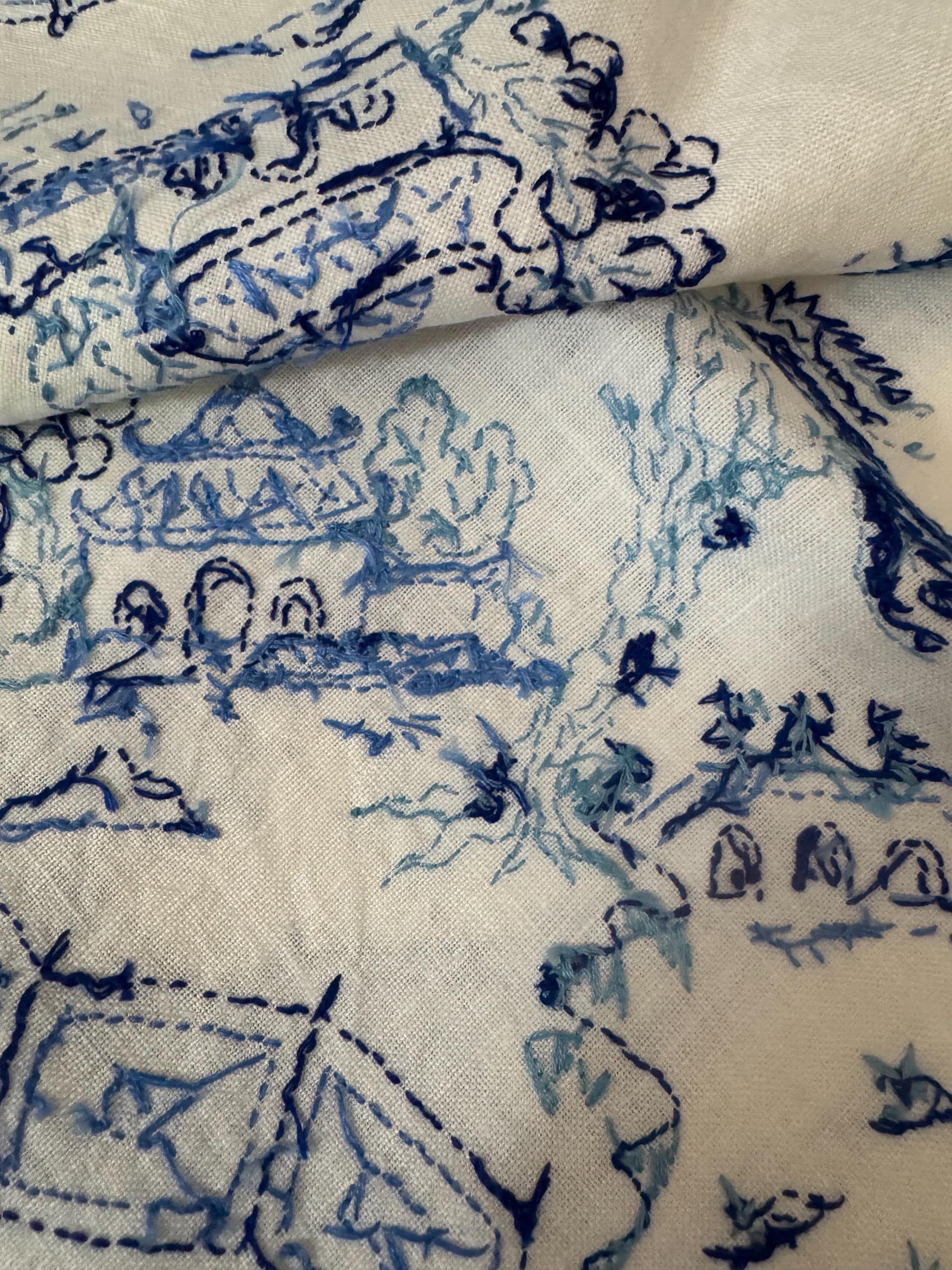 Hand Embroidered Floral Pagoda Tablecloth - Chinese Japanese Style (108 x 103cm)