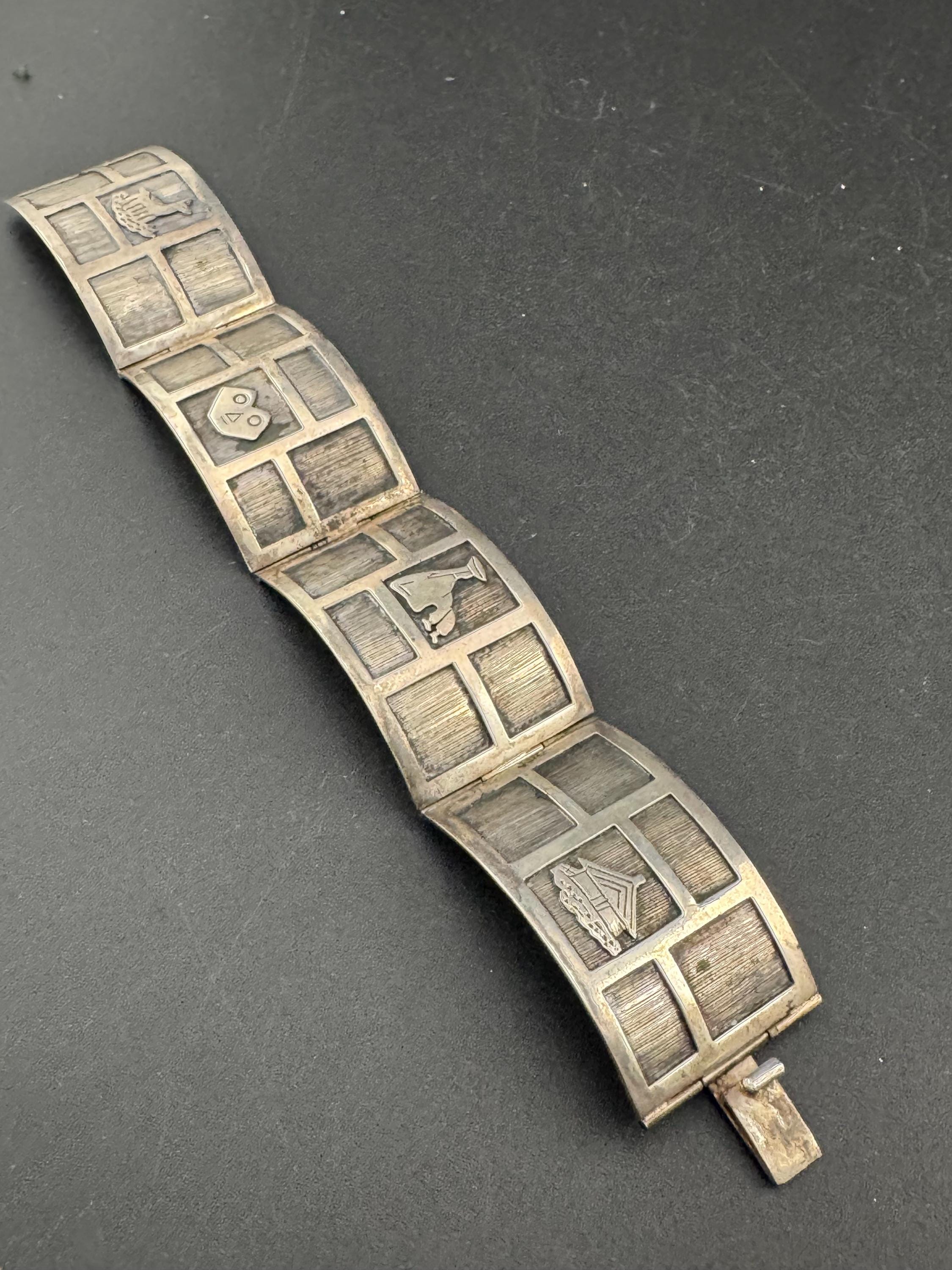 900 grade Ecuador Solid silver modernist Vintage continental silver panel link bracelet 30.7grams