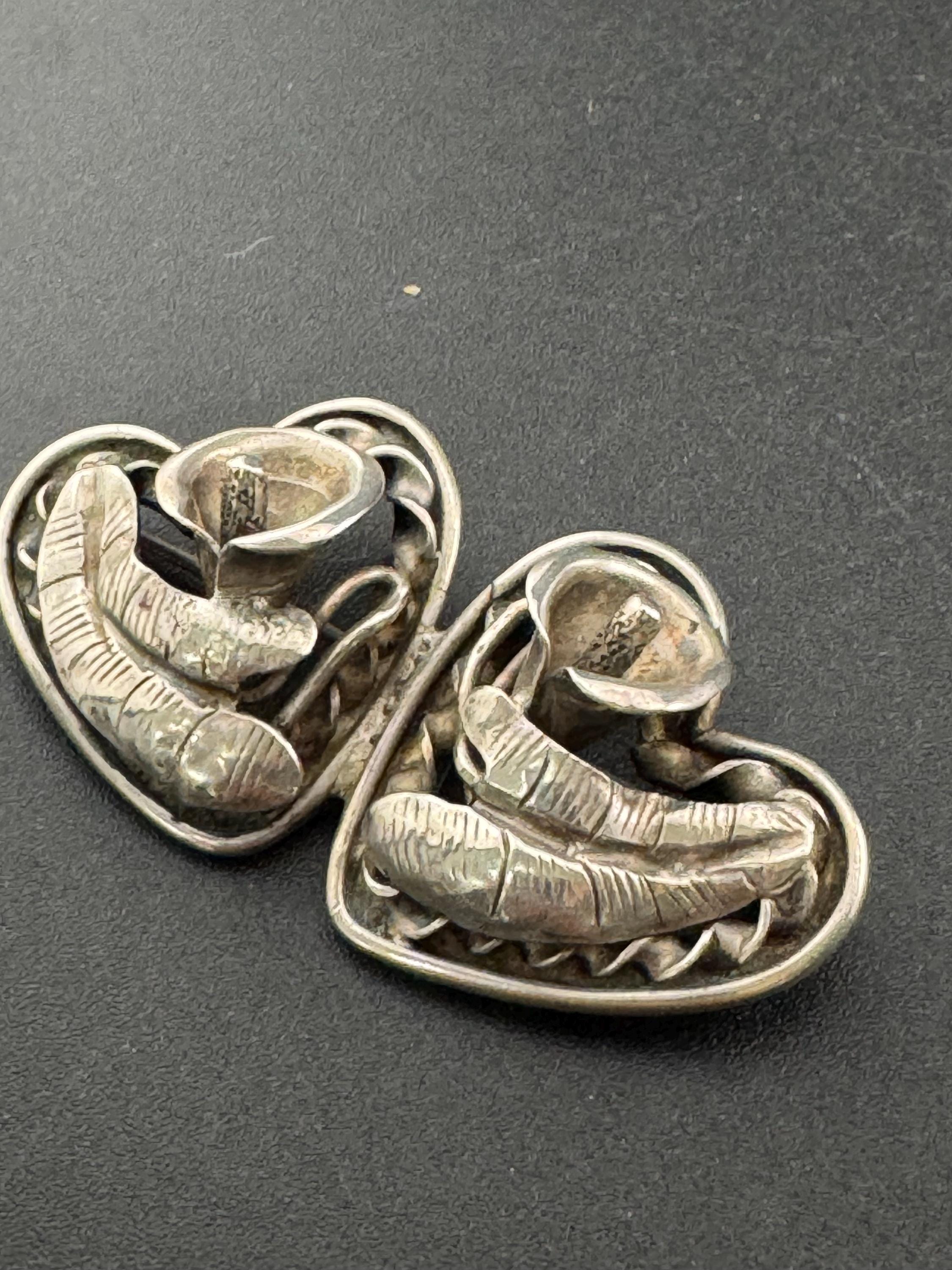 Weighty vintage stamped handmade sterling, 925 silver double love heart brooch with Lily flowers , in remembrance 13 grams sweetheart pin
