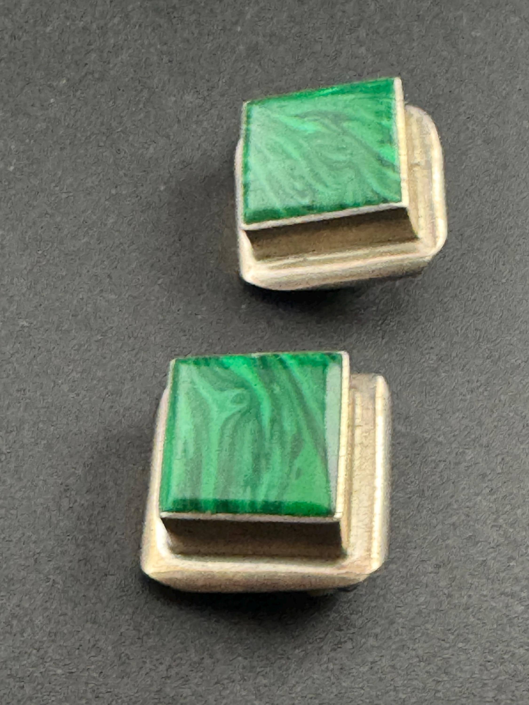 Vintage chunky 2.75cm 925 modernist sterling silver and malachite green gemstone square cube clip on earrings 16.1 grams