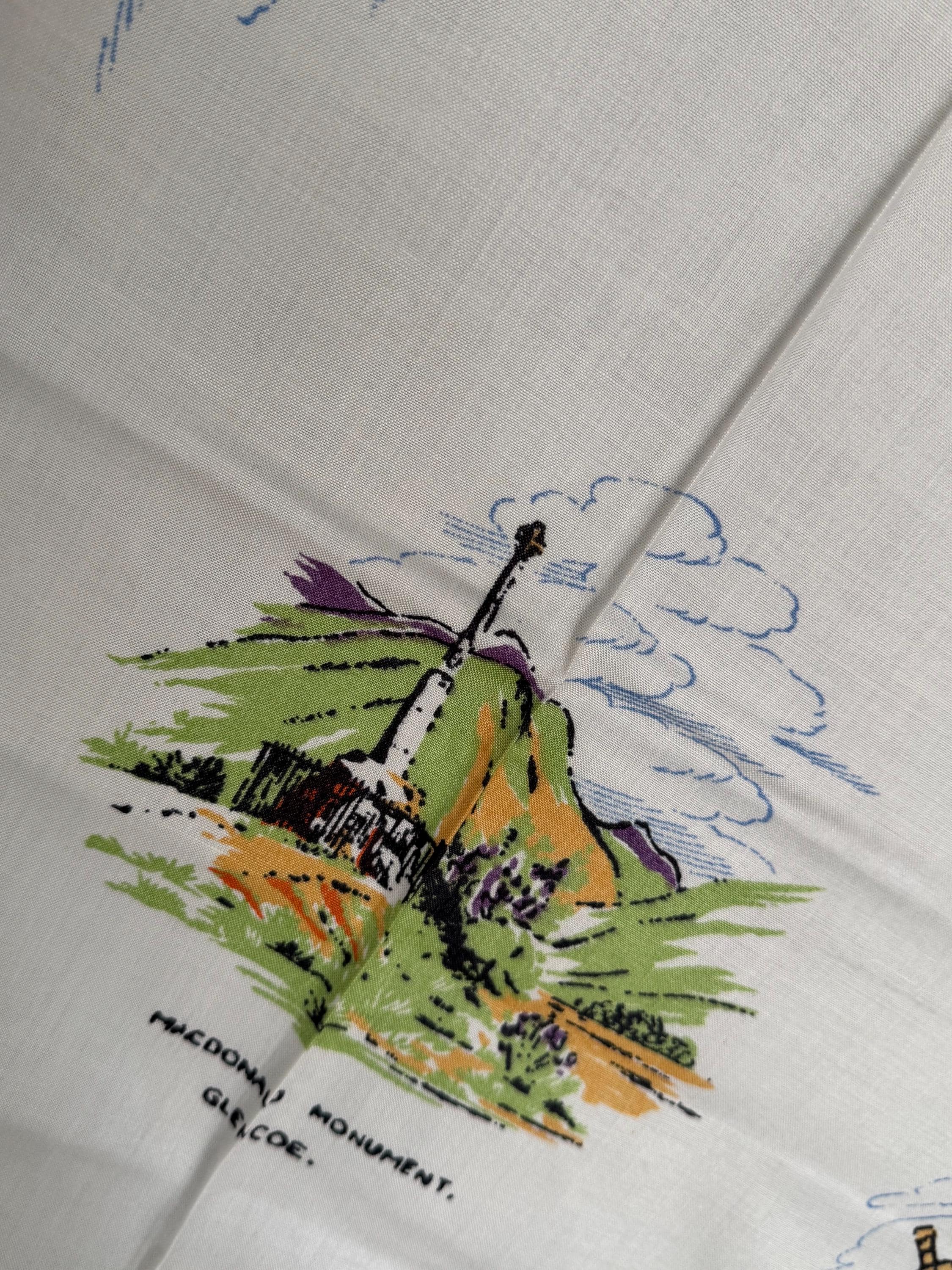 90cm Vintage printed souvenir tablecloth SCOTLAND landmarks Scottish cities