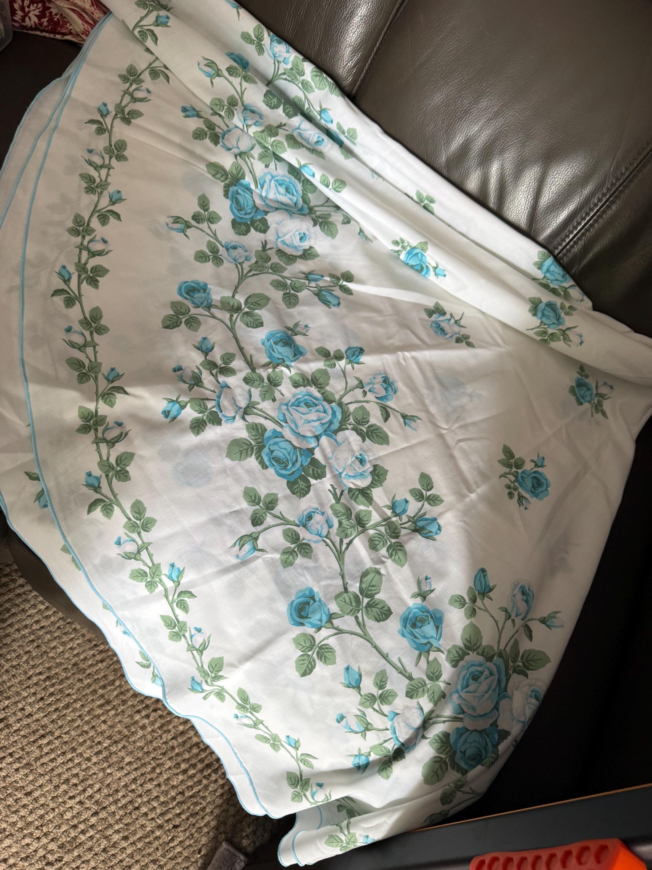 Large 170cm round Retro Vintage tablecloth, white with printed blue roses , cottage floral tablecloth