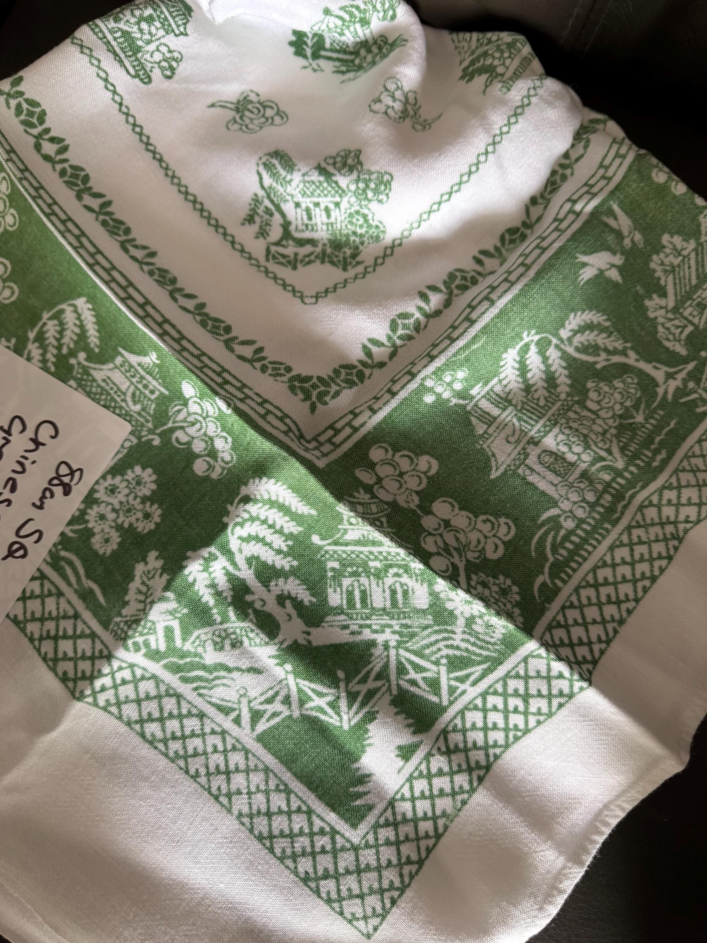 88cm large vintage linen cotton printed tablecloth, white with green Chinese pagoda scenes, ideal cottage chateau tearooms