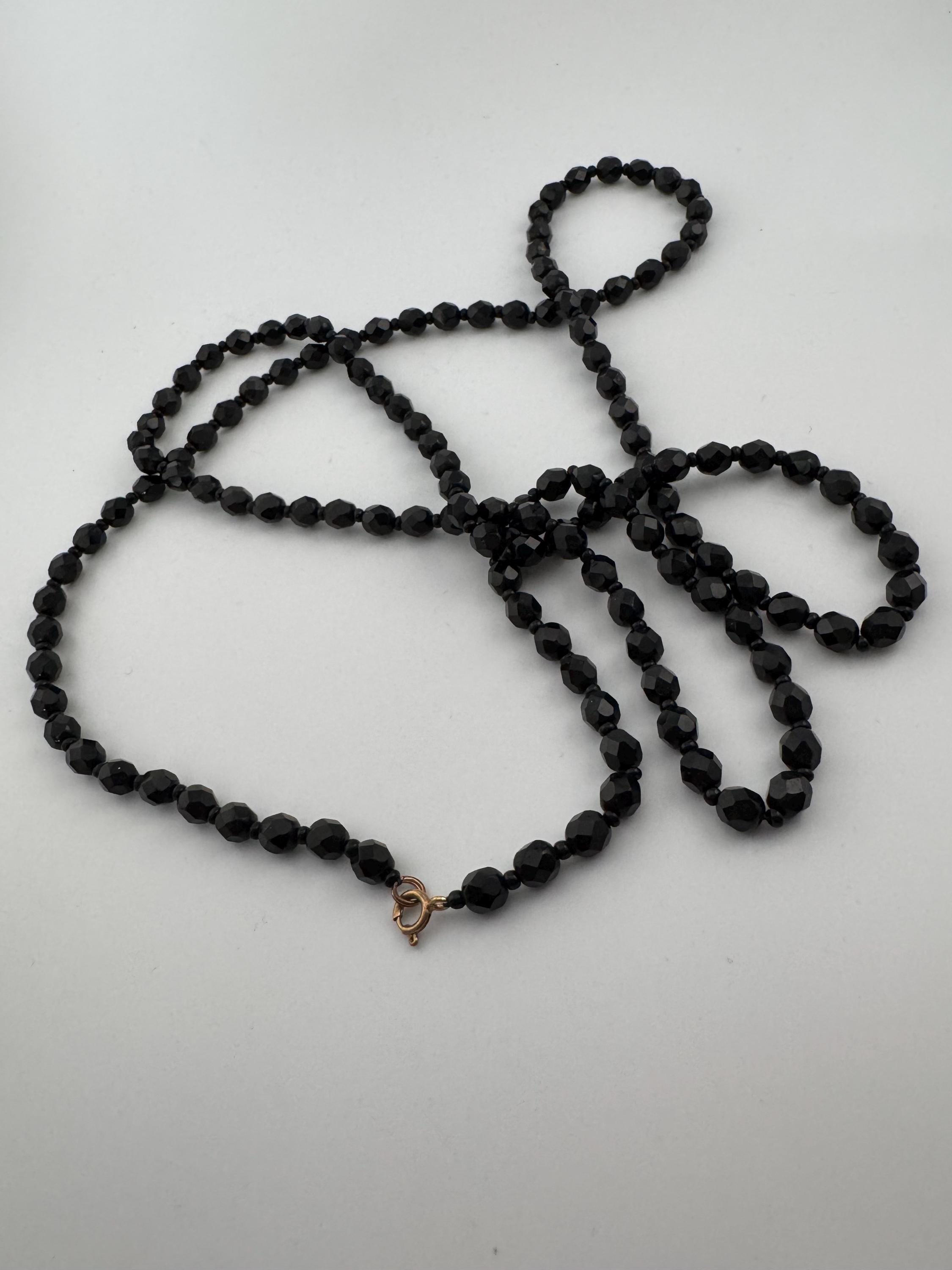 120 cm long vintage French Jet Black Glass long beaded flapper necklace faceted glass beads vintage art deco 1920s 1930s