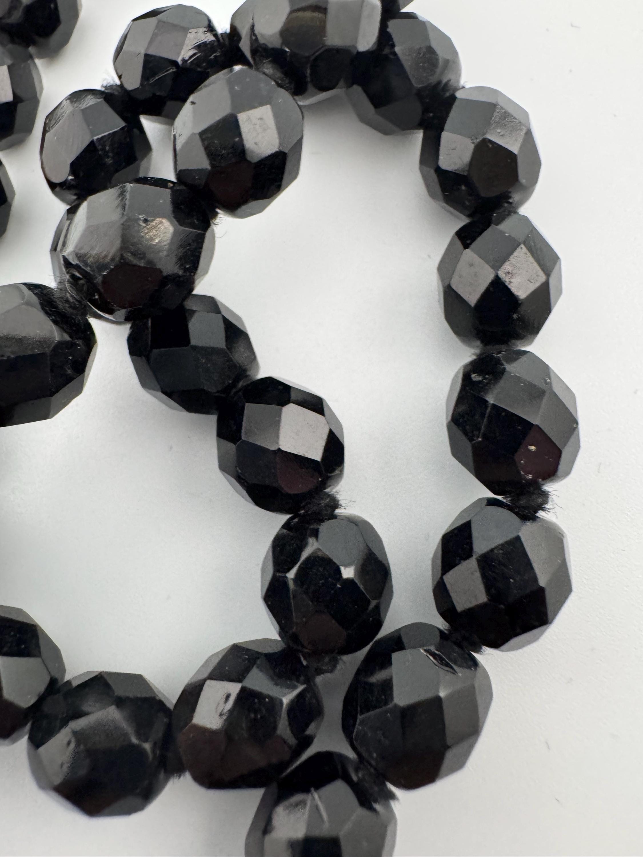 44cm short vintage French Jet Black Glass long beaded collar choker necklace, faceted glass beads vintage art deco 1920s 1930s