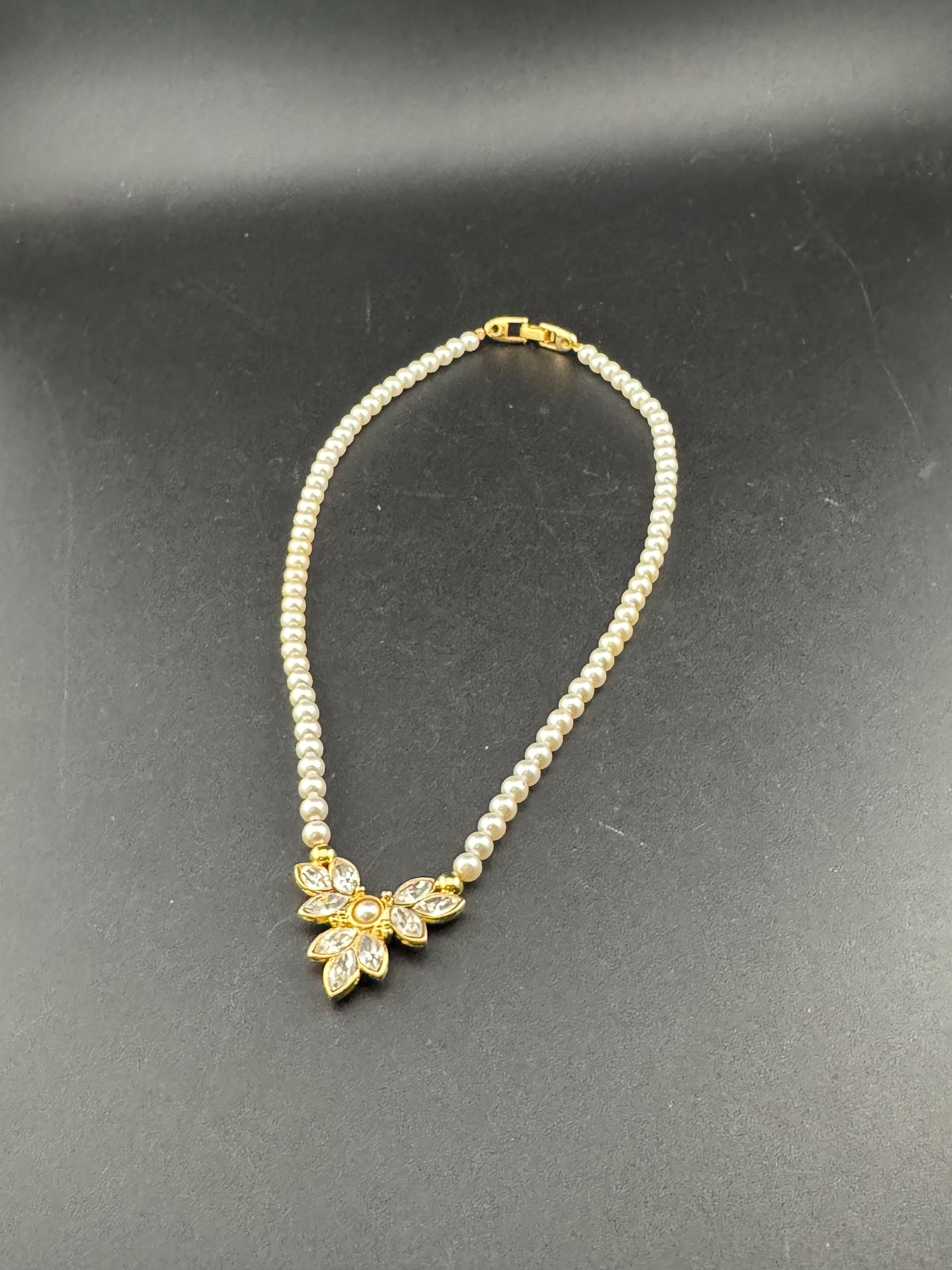 Signed Napier 1980s Vintage cream glass pearl rhinestone drop necklace gold tone 42cm