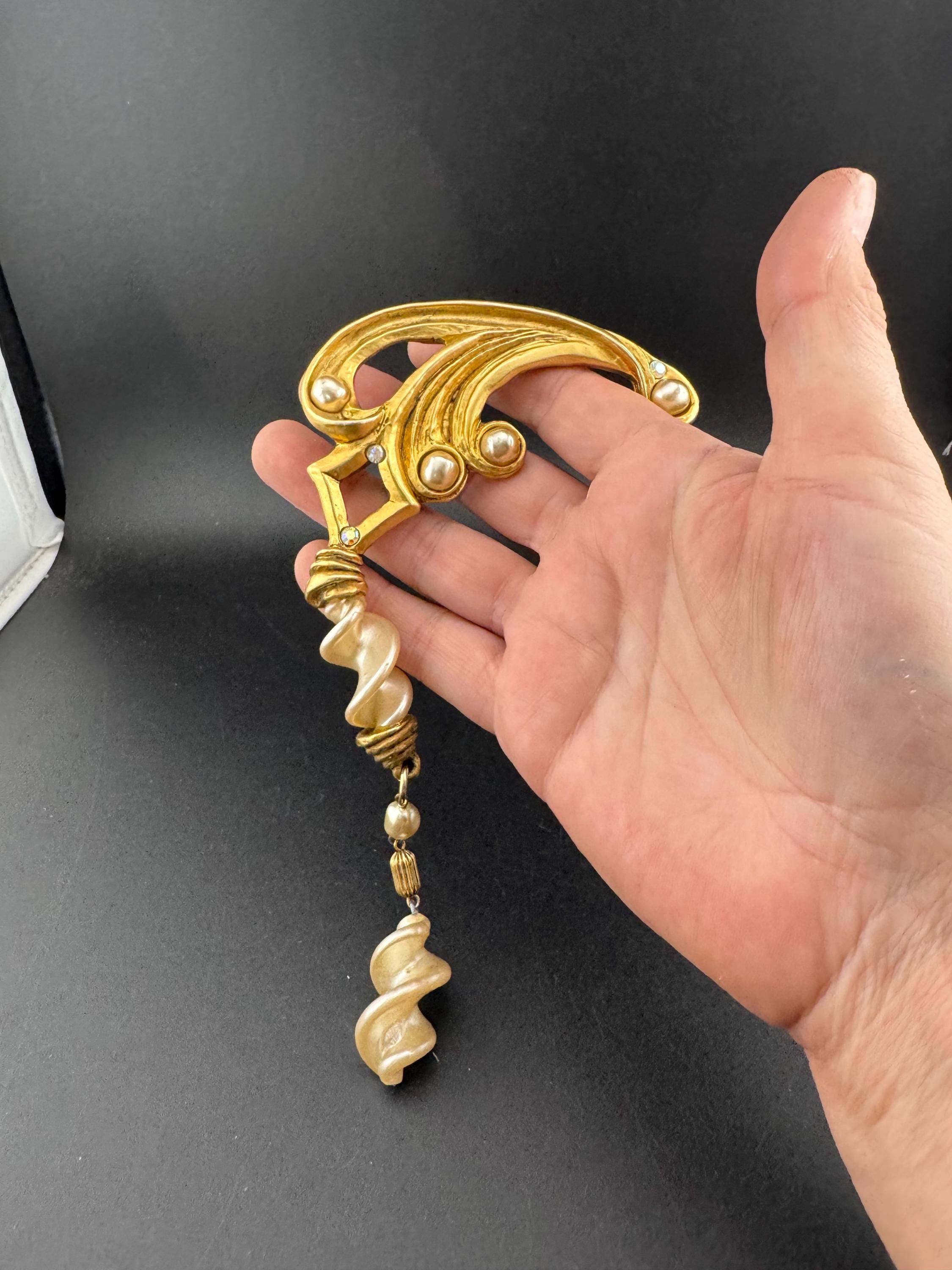 1980s signed Clare Deve huge high end oversized faux pearl dangle drop brooch, Paris designer gold resin