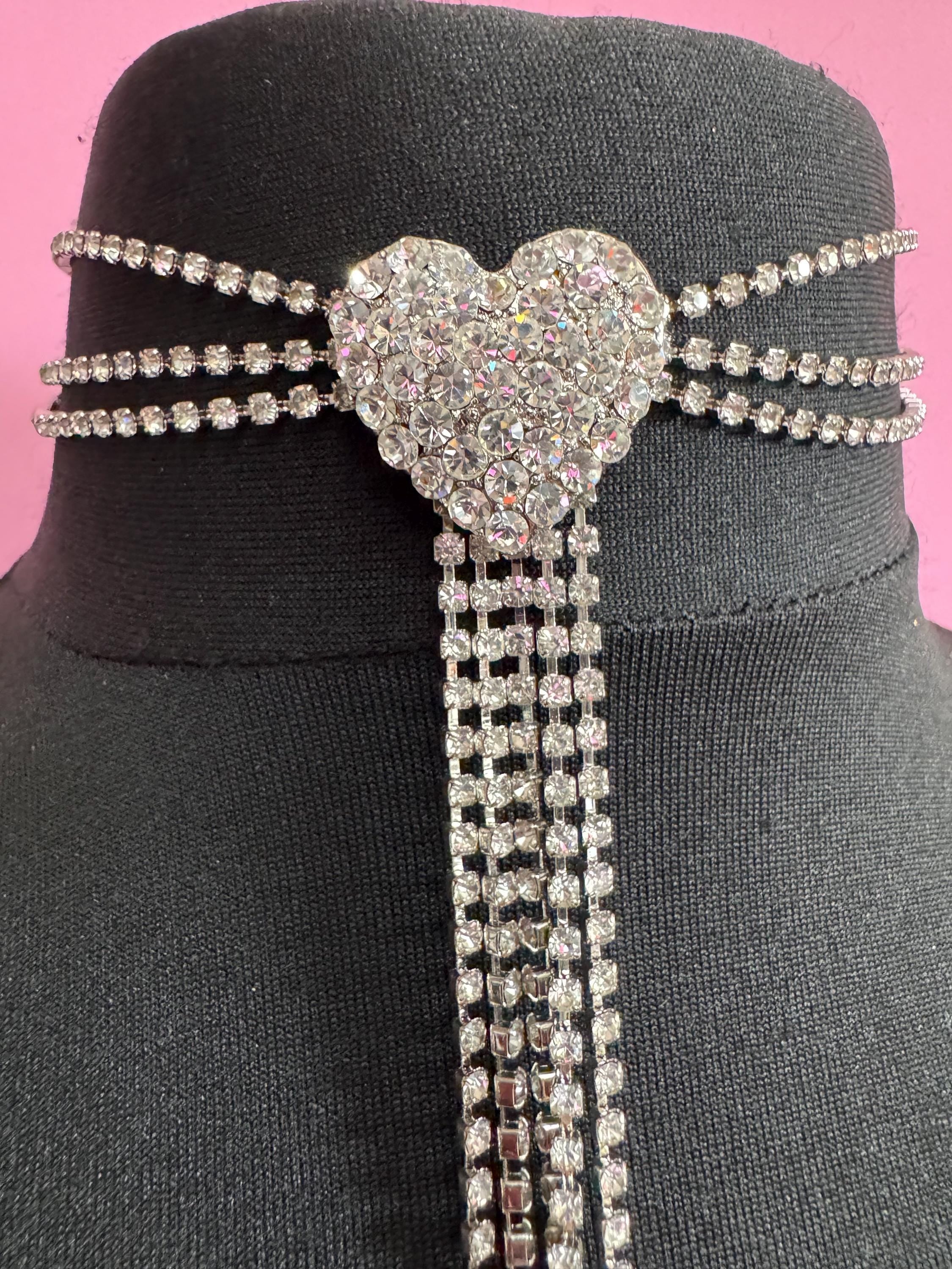 Signed Mikey retro clear diamanté rhinestone crystal silver tone love heart drop tassel necklace 90s
