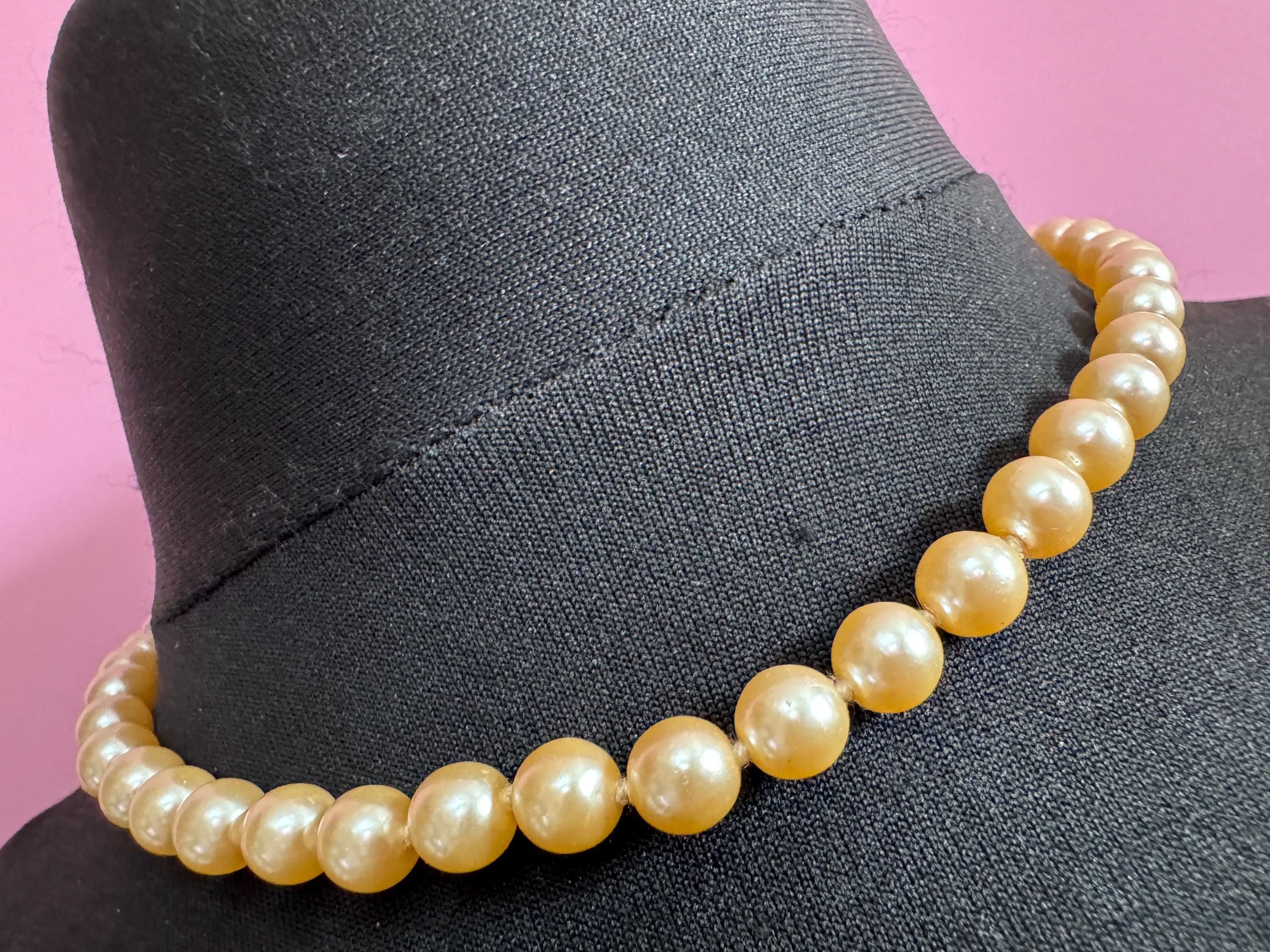 vintage cream glass pearl necklace silver tone rhinestone clasp 46cm graduated beads