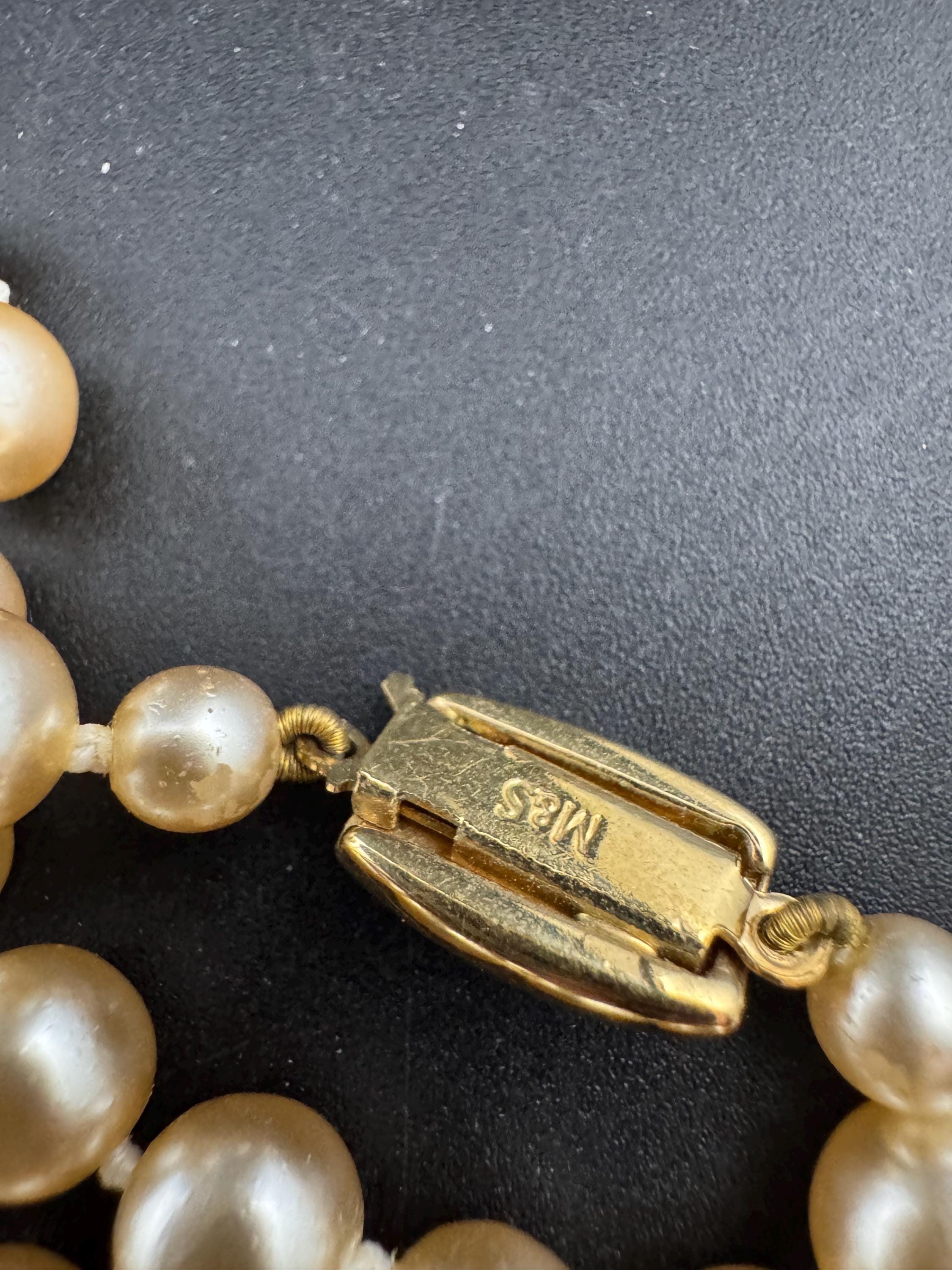 Signed m&S vintage cream acrylic pearl necklace gold tone 42cm 8mm beads