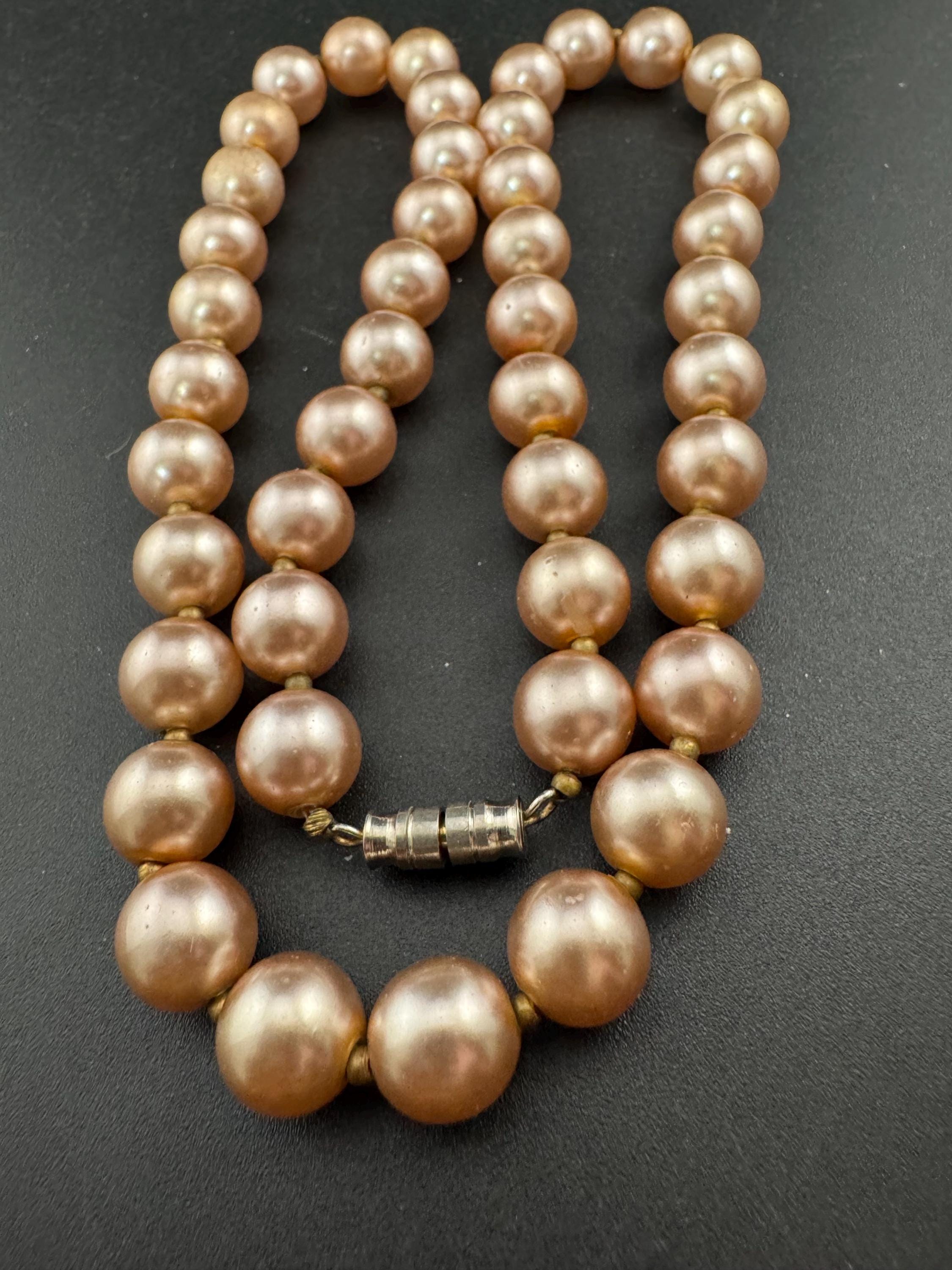 chunky pink tone spacer beaded 1cm glass pearl short necklace, Vintage 54cm single strand, row of pearls silver tone barrel clasp