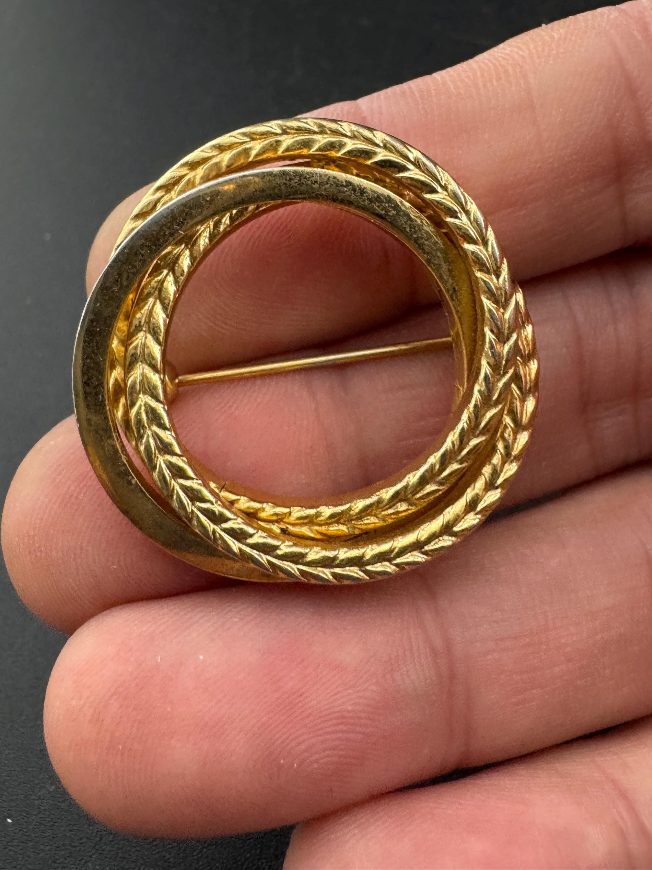 Signed GROSSE Gold Plated Wreath Brooch - 1965 German Designer