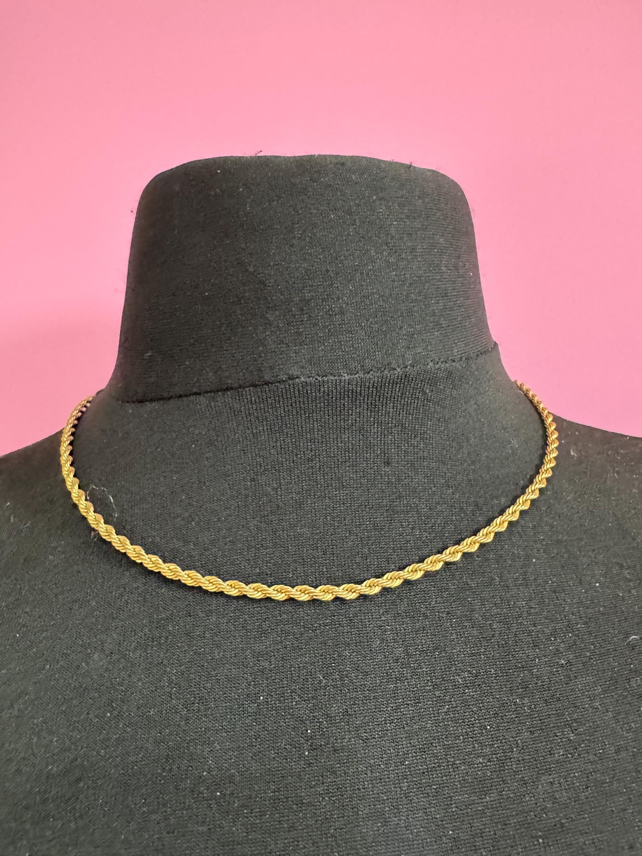Signed Monet Vintage gold tone rope chain necklace 47cm