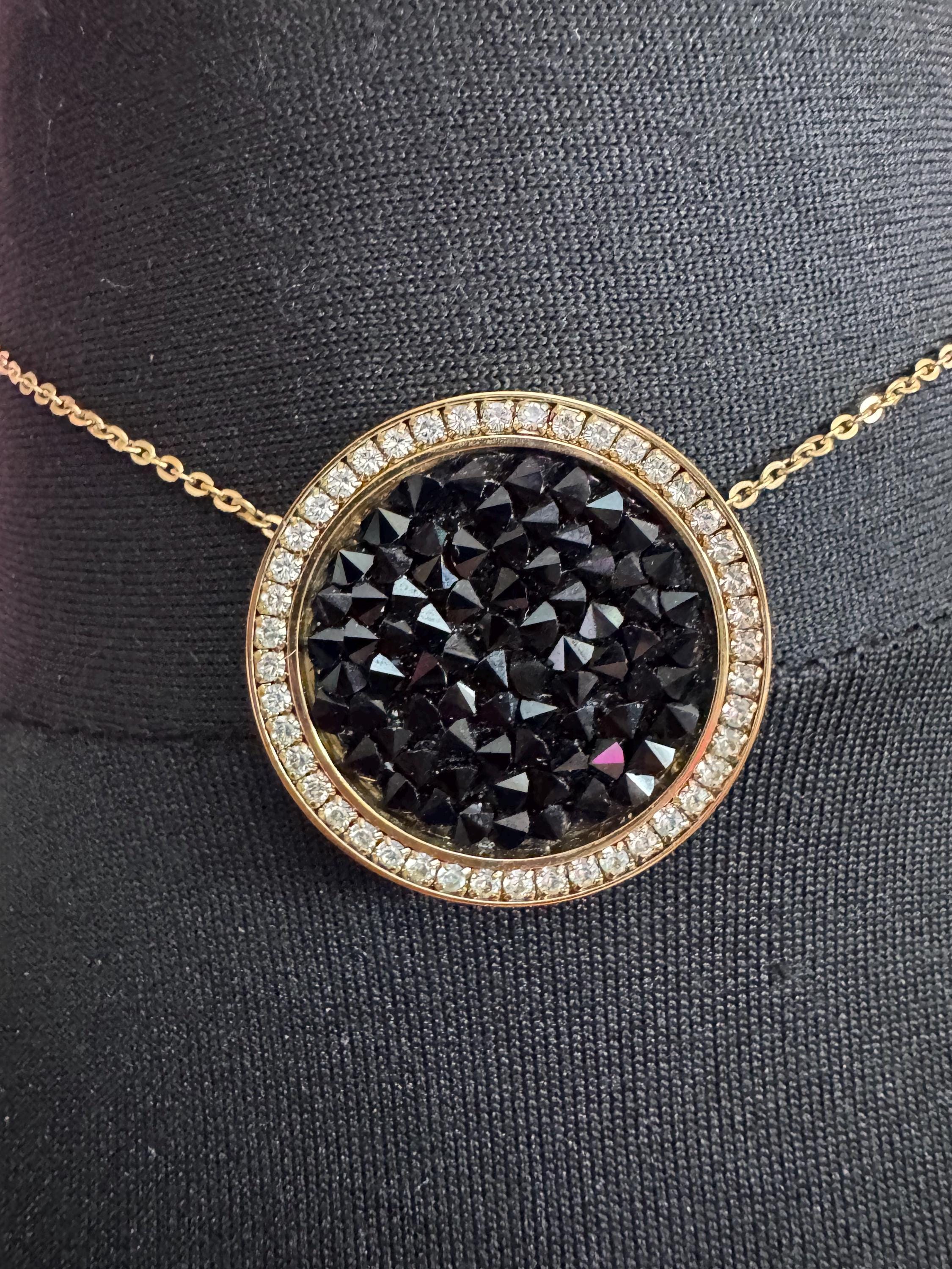 Vintage signed Swarovski Kolye Sound Pendant necklace with Black Crystal model 1170320, gold plated disc choker