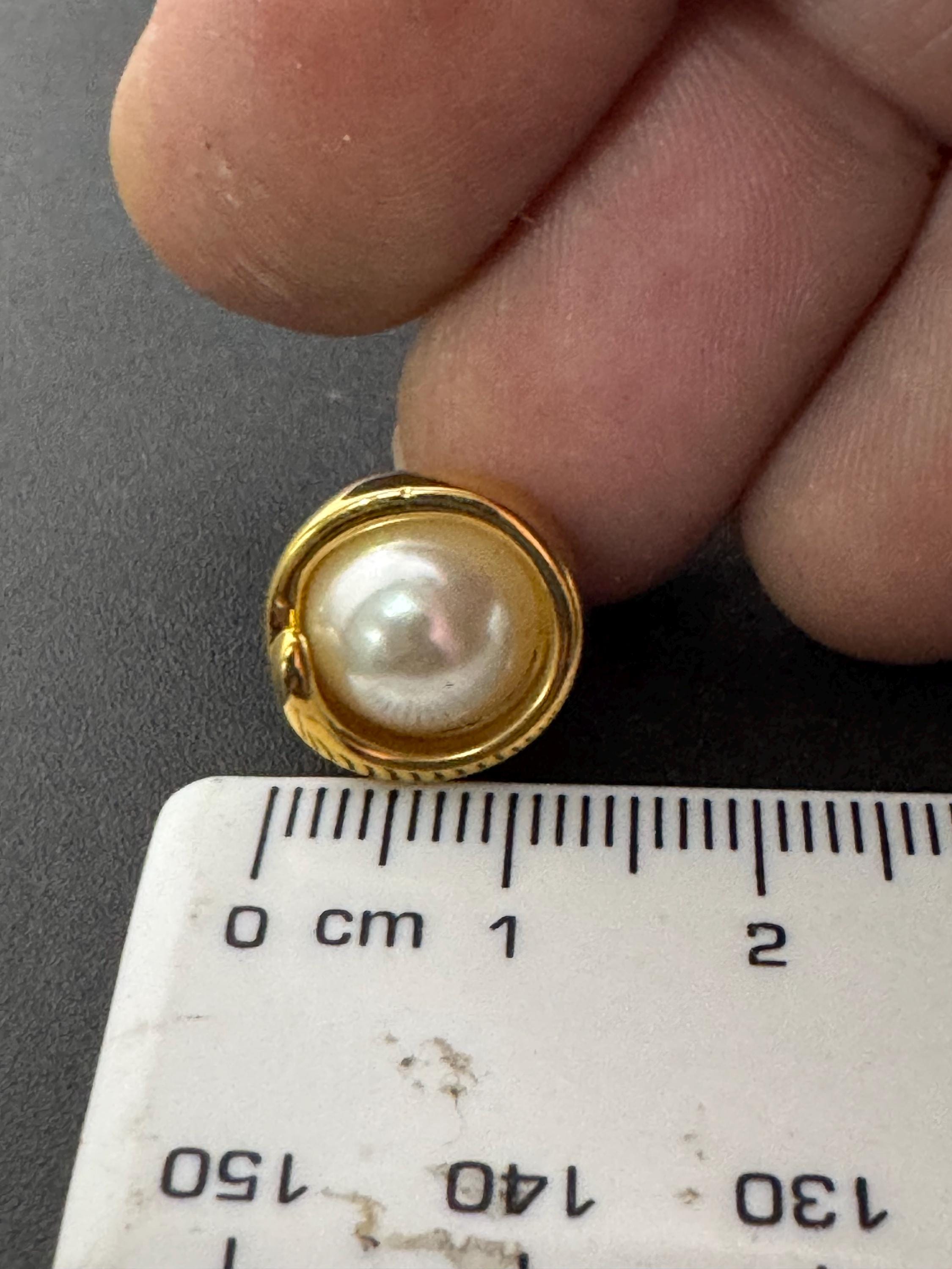 Vintage small dainty gold tone surround with modernist white faux pearl cabochon 12mm stud earrings for pierced ears