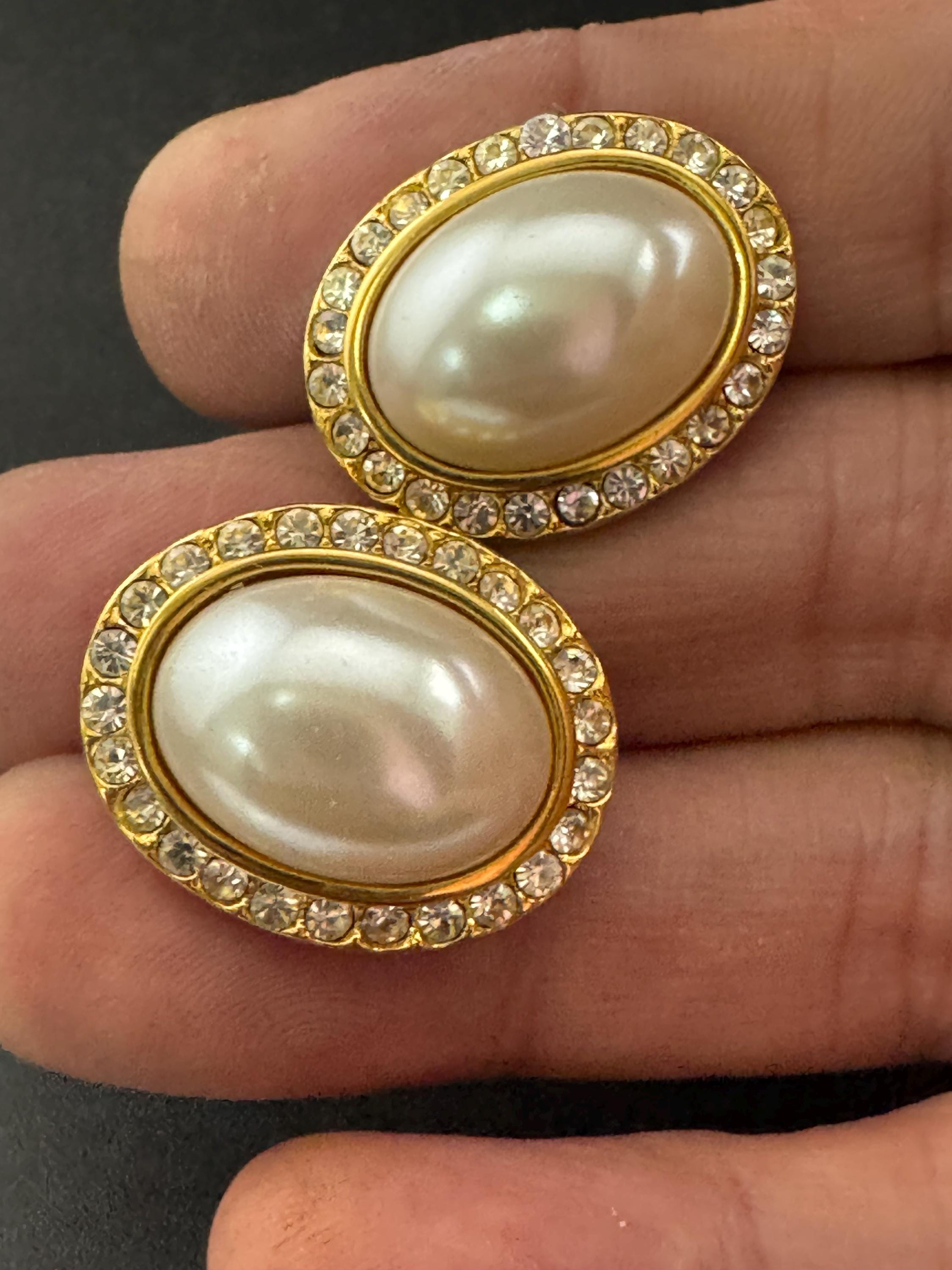 Vintage classic oval gold tone white faux pearl cabochon 2.5 stud earrings with diamanté crystal surround for pierced ears