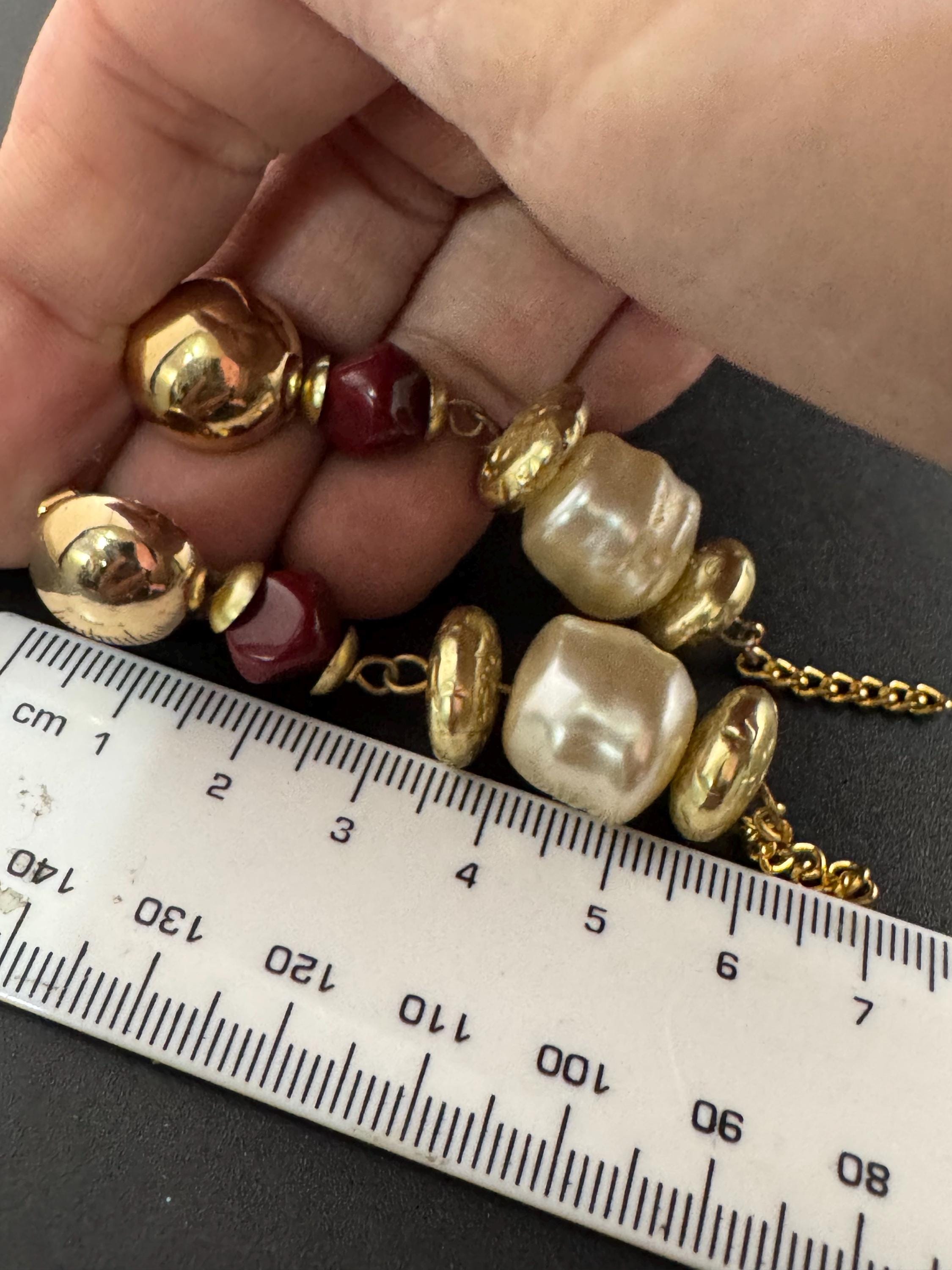 Vintage 7.5cm long gold tone red beaded and white pearl dangly drop earrings for pierced ears
