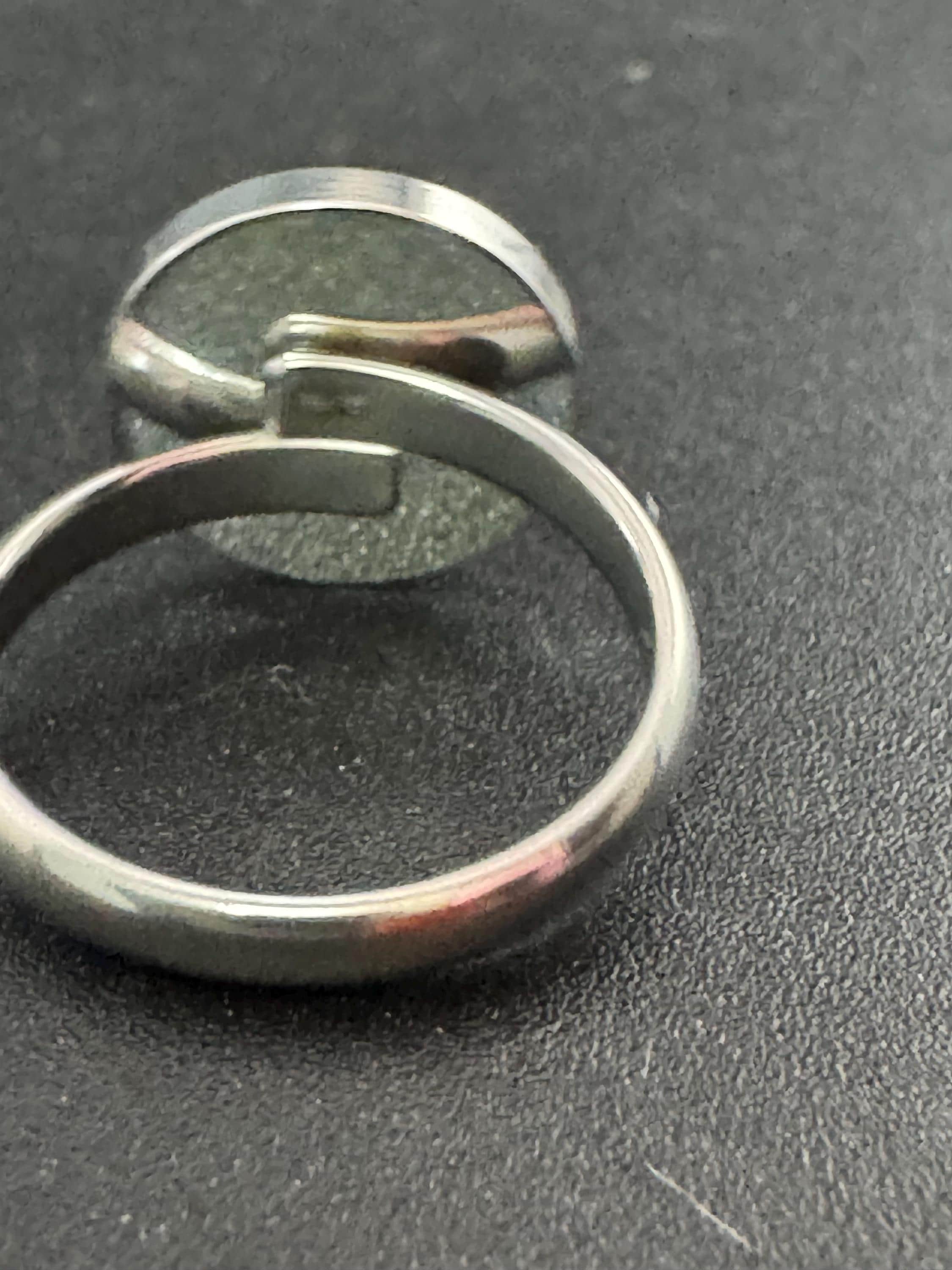 Handmade Garden bird Robin redbreast stainless steel adjustable ring 14mm glass cabochon