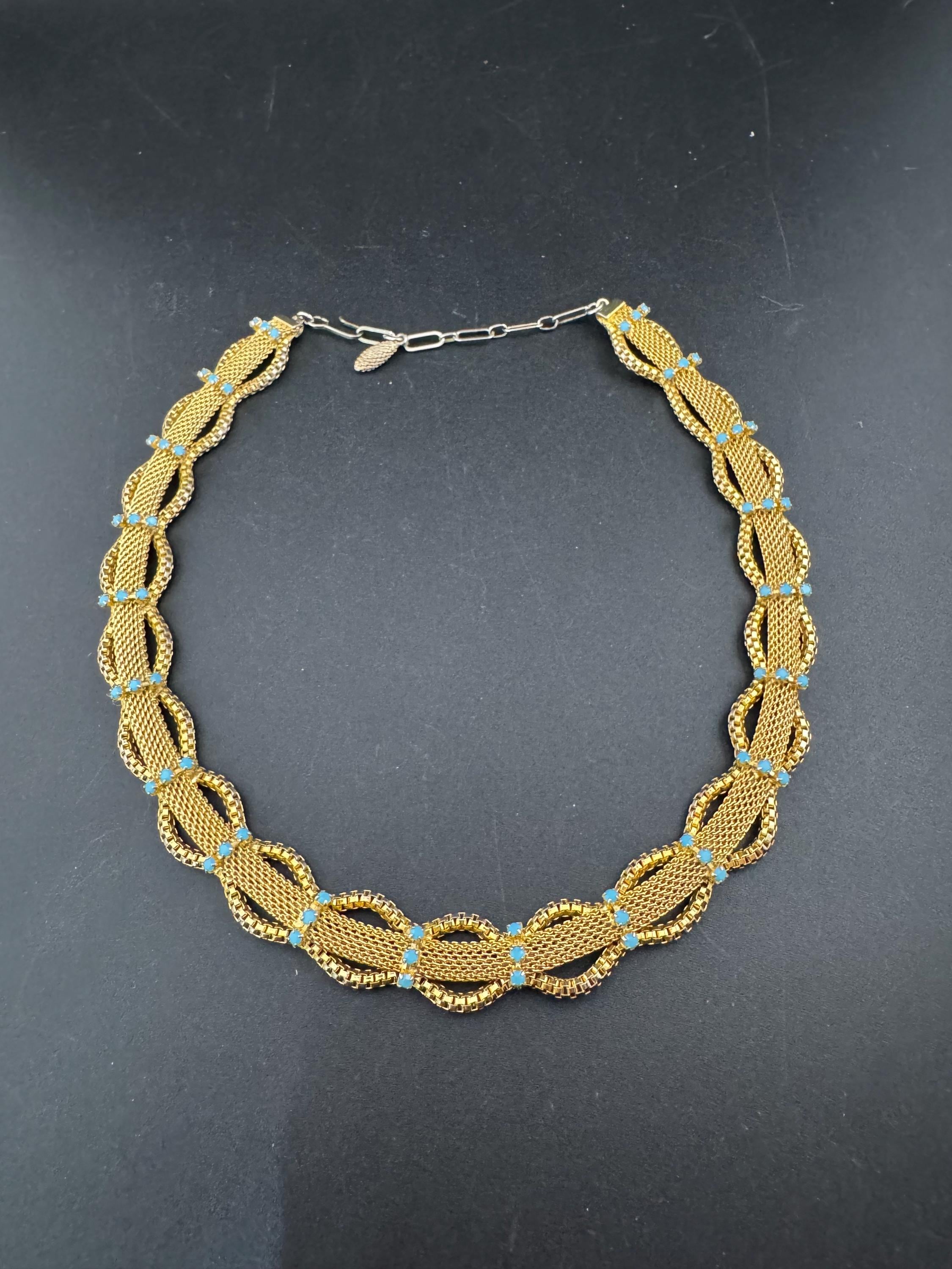 Vintage 1960s gold tone mesh scalloped choker necklace with turquoise glass rhinestones adj to 46cm long