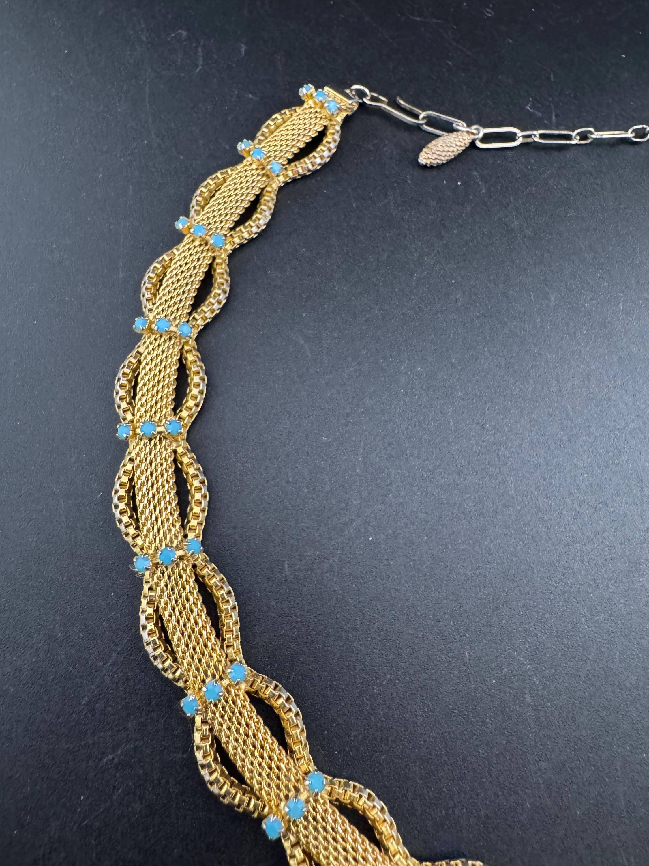 Vintage 1960s gold tone mesh scalloped choker necklace with turquoise glass rhinestones adj to 46cm long