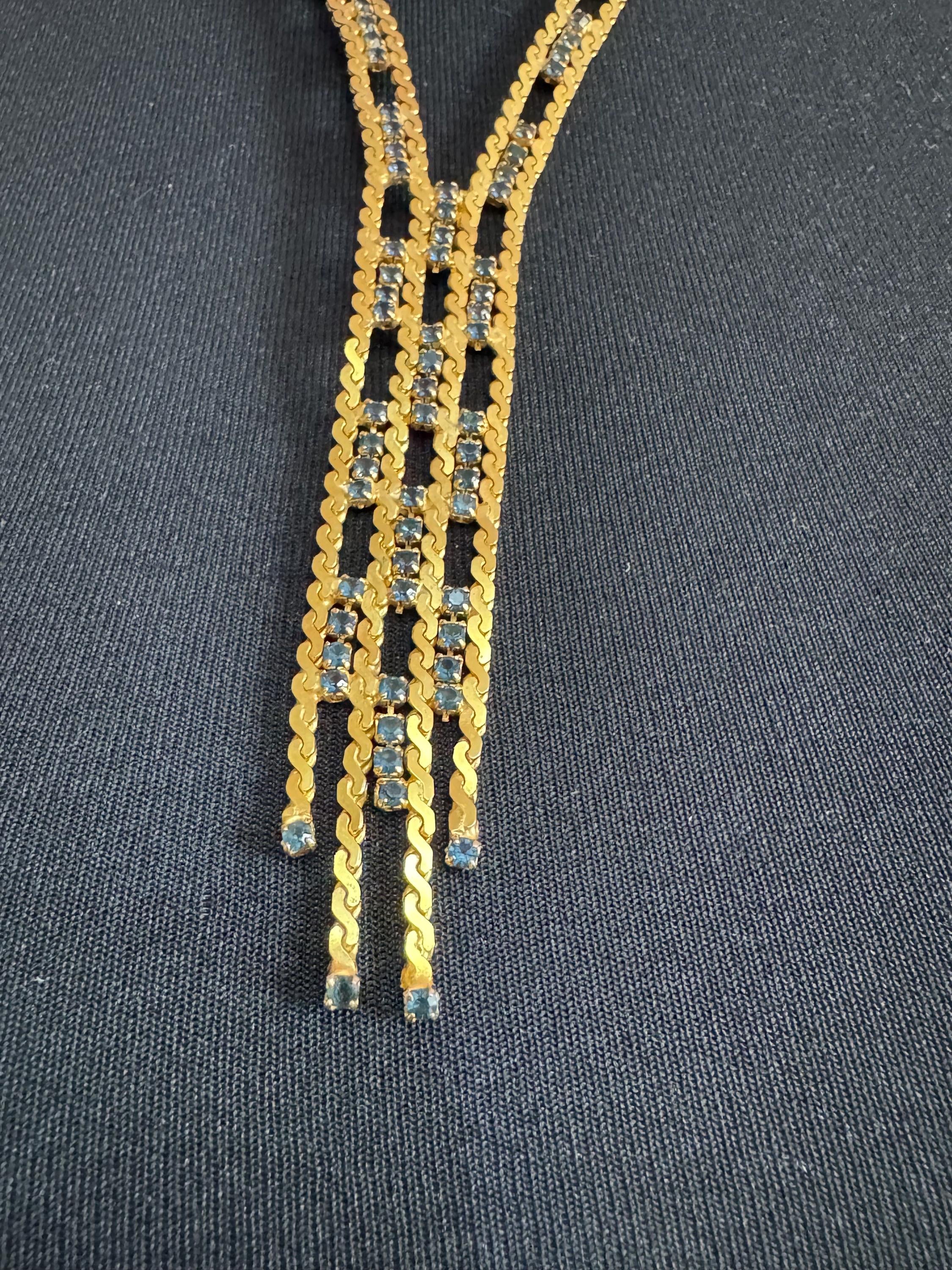 Vintage 1960s 1970s gold tone mesh lariat drop knot necklace with sapphire blue glass paste stones adj to 54cm