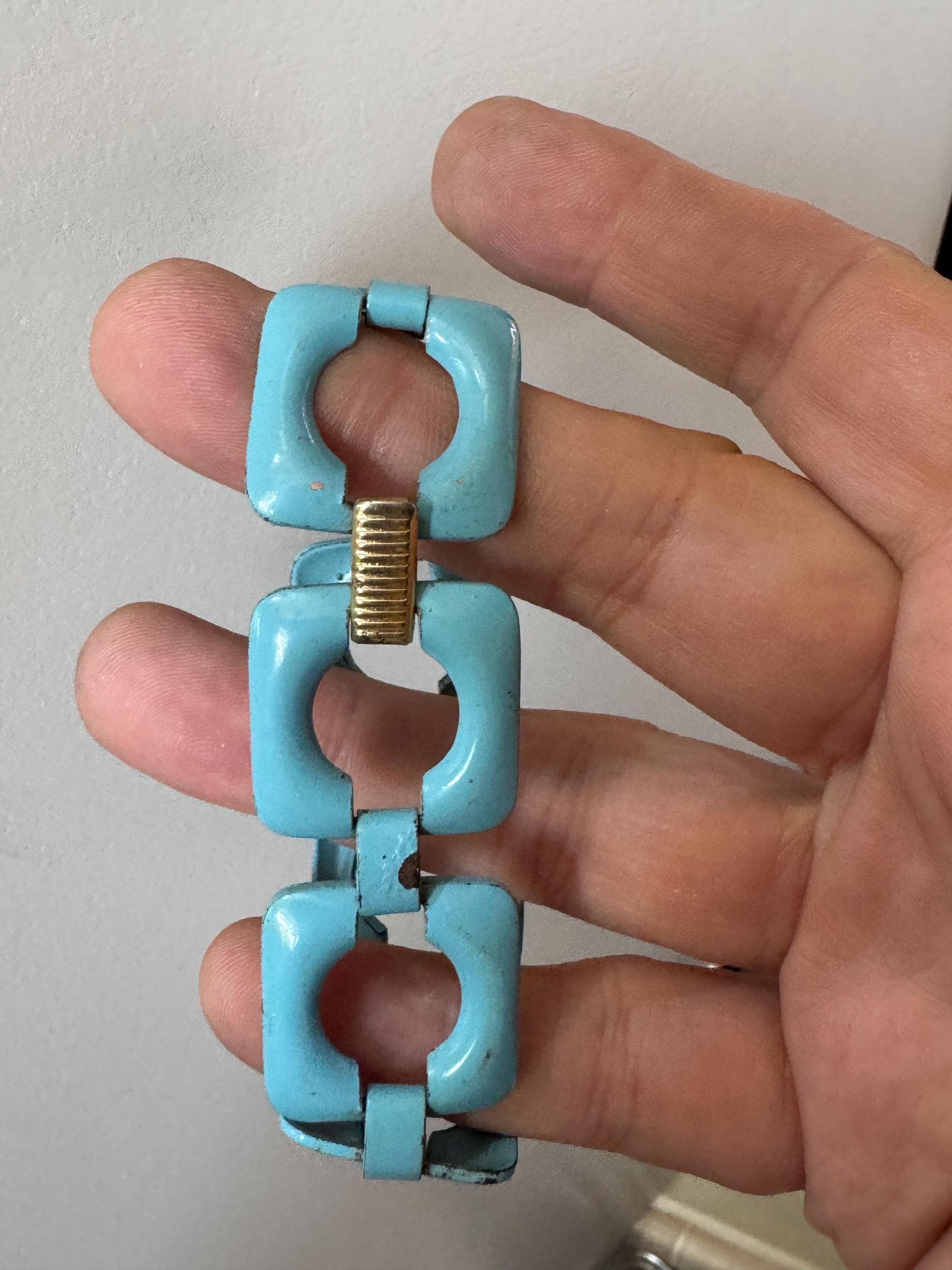 Vintage turquoise blue enamel chain link statement bracelet gold tone modernist nautical summer