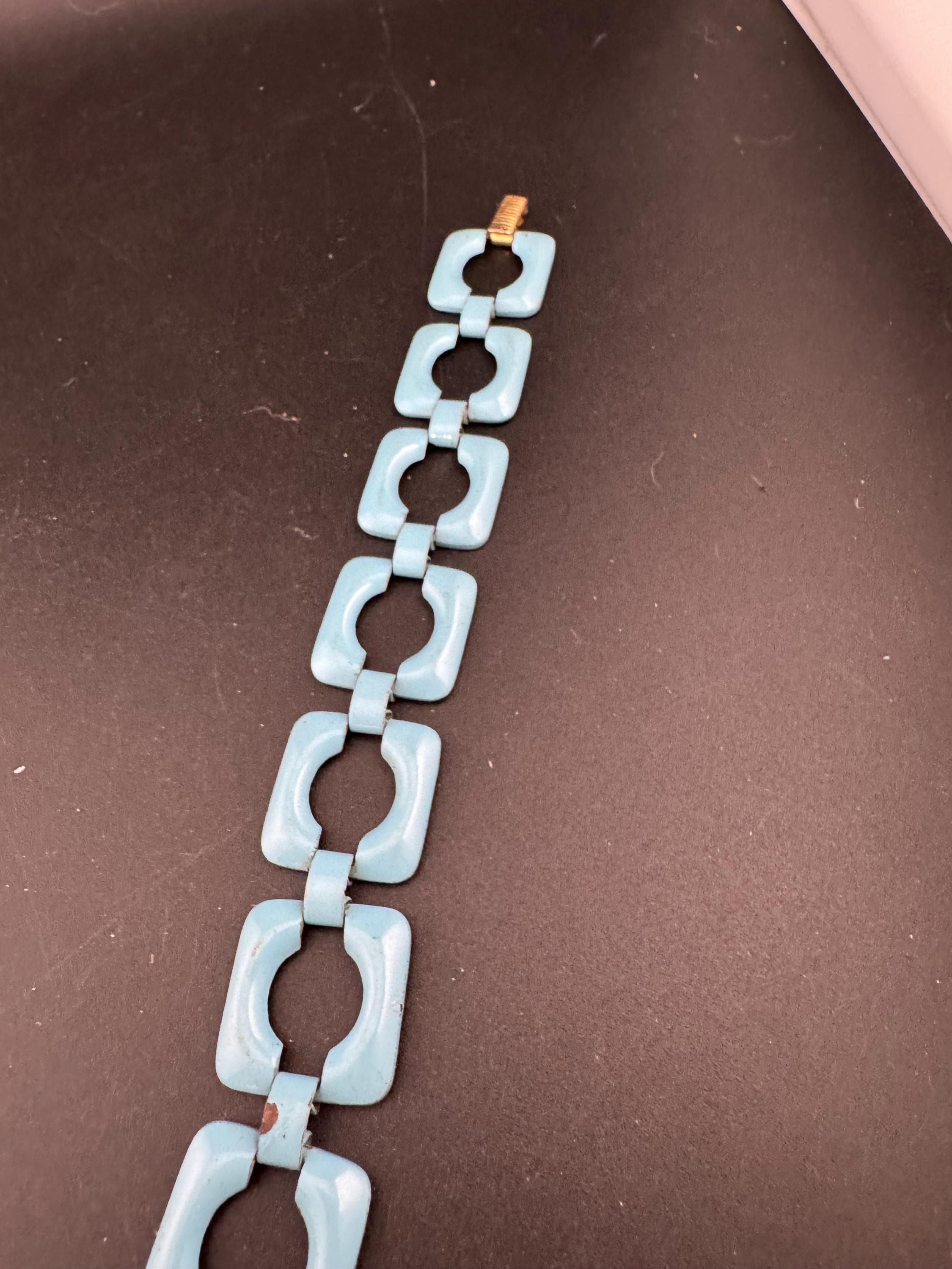 Vintage turquoise blue enamel chain link statement bracelet gold tone modernist nautical summer