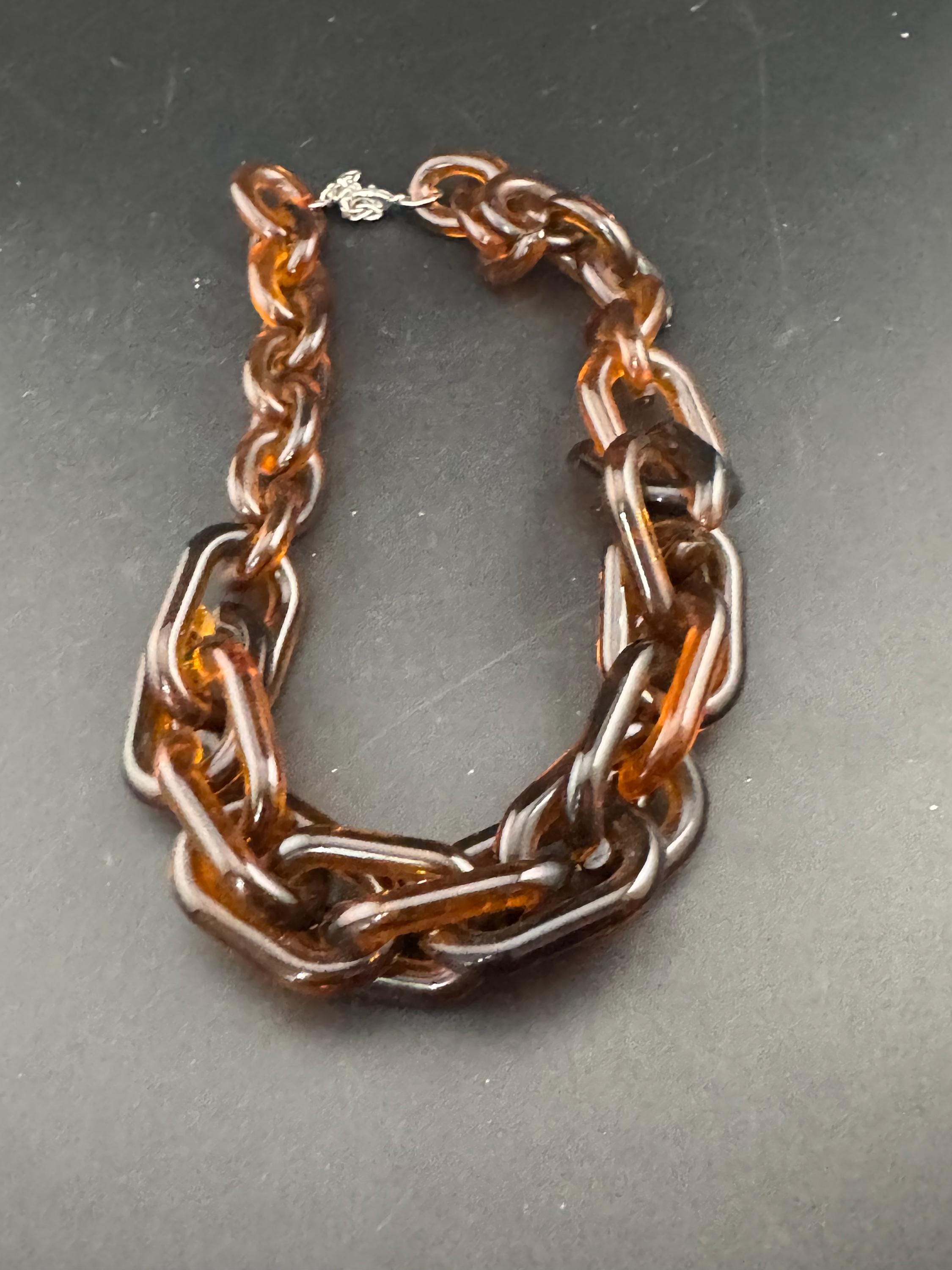 retro oversized brown faux tortoiseshell acrylic plastic chain link chunky necklace