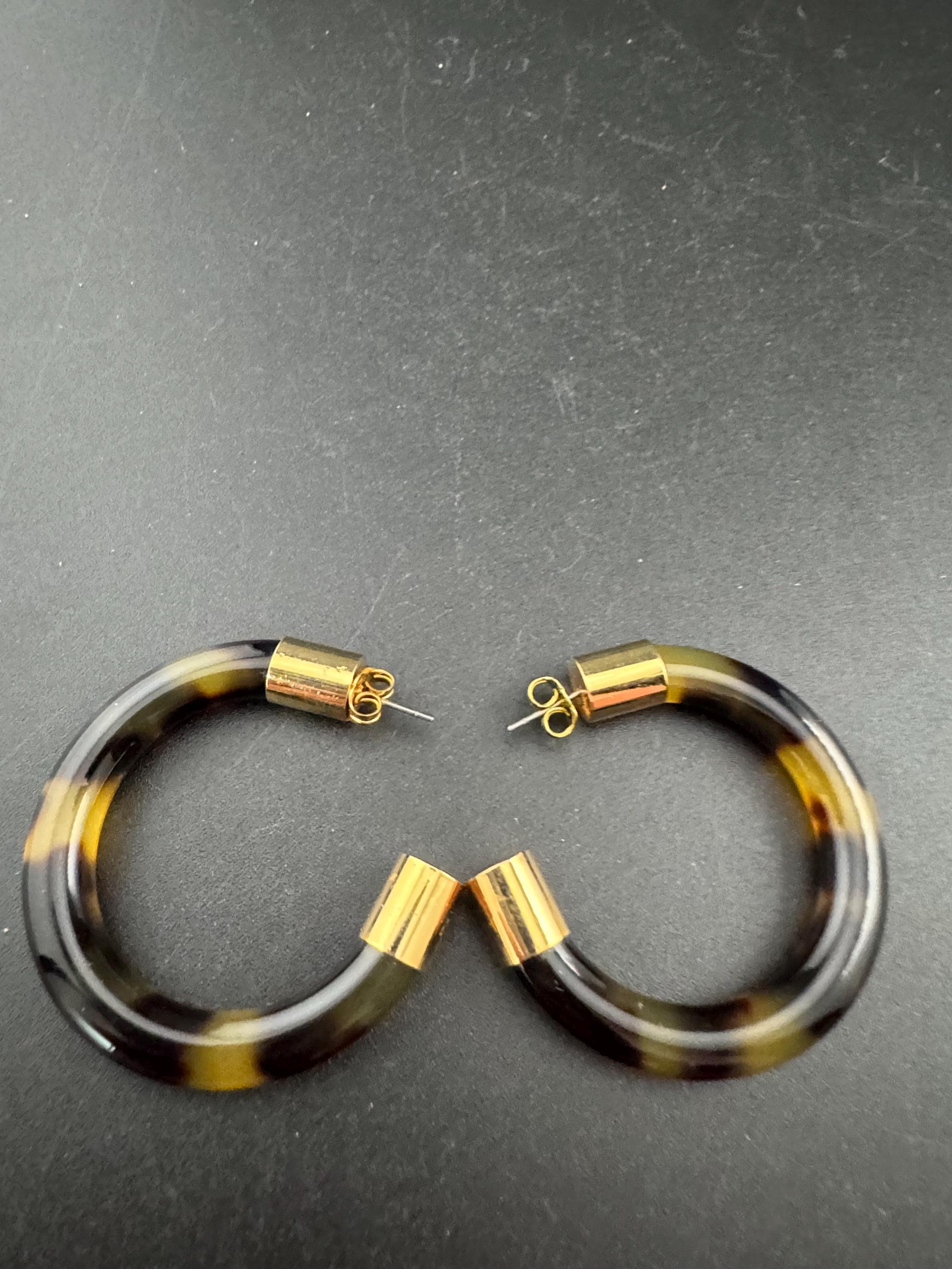 Retro pair of brown faux tortoiseshell 4cm gold tone hoop earrings