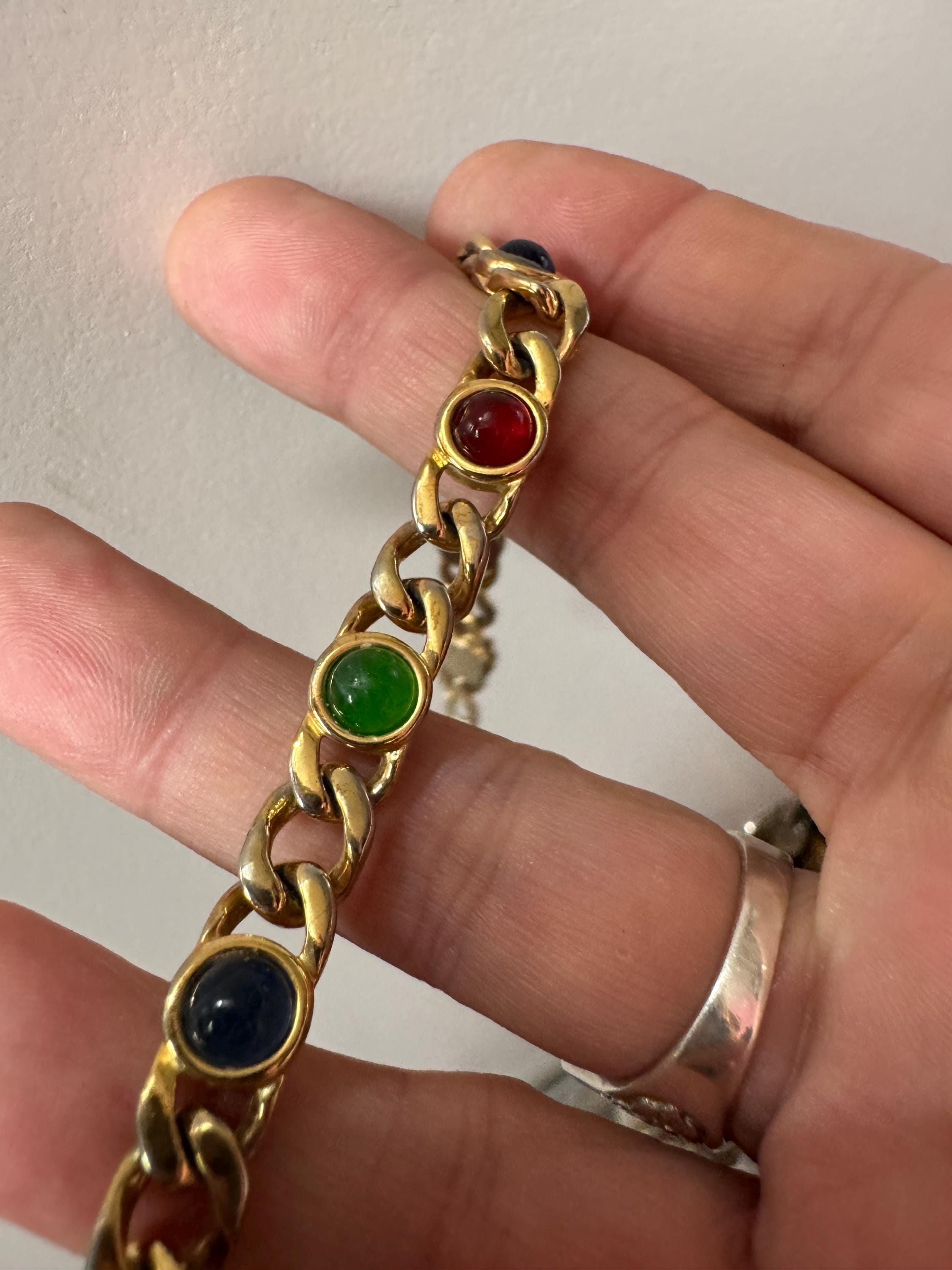 Retro Gold Tone slimtennis Bracelet set with red green and blue glass cabochons