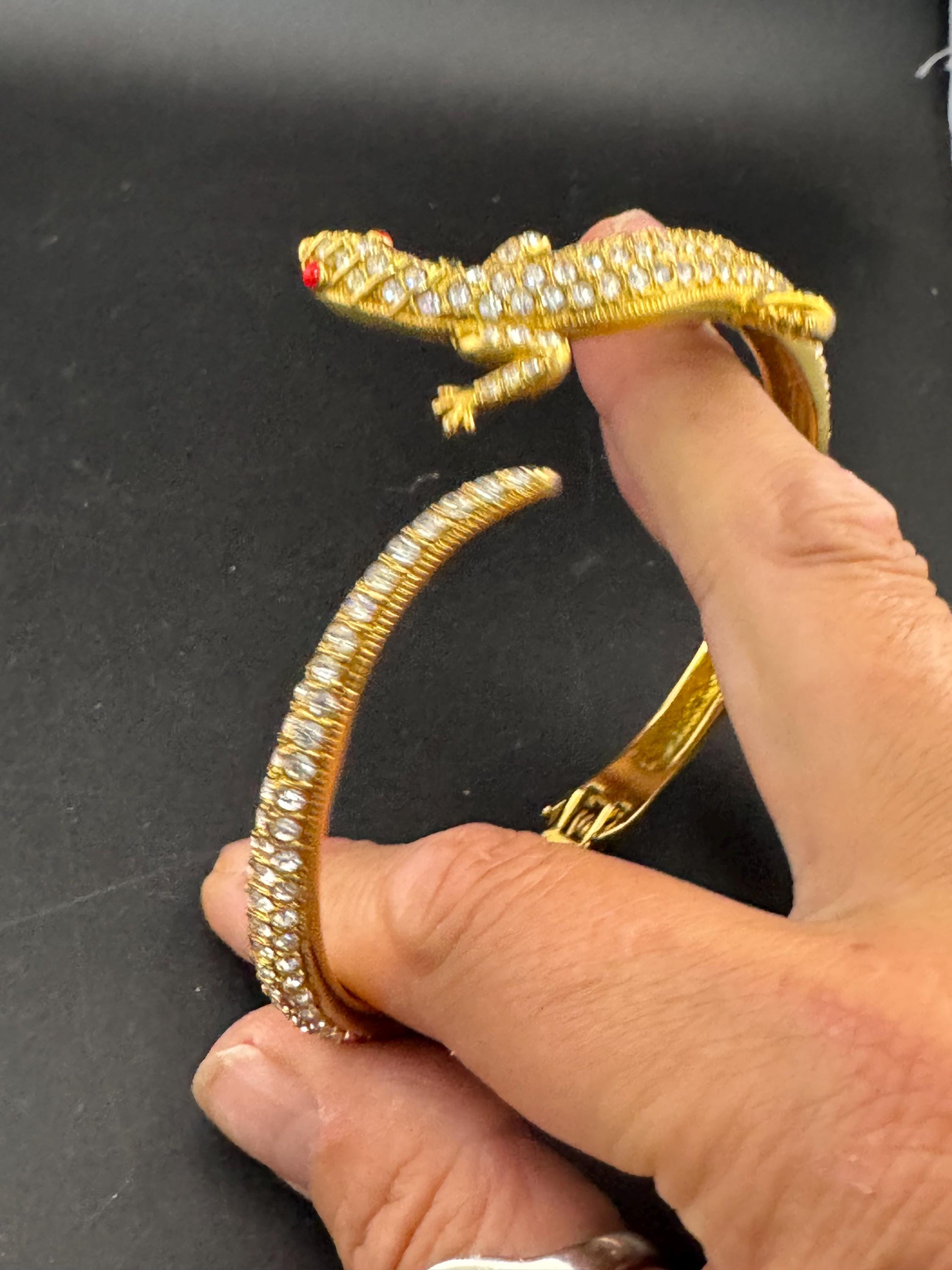 Vintage clear rhinestone encrusted lizard clamper Bangle bracelet with red beaded eyes