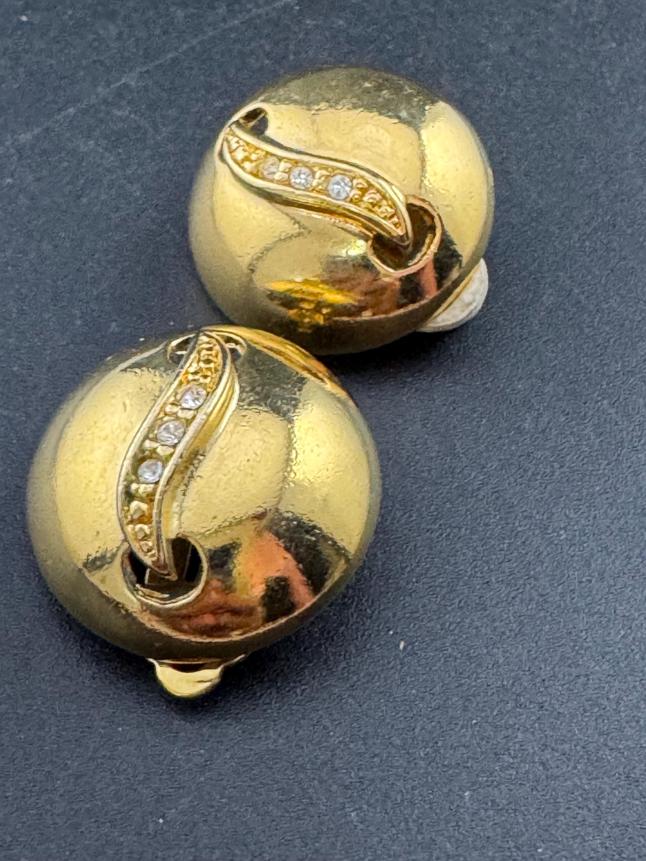 Vintage 80s round domed clear crystal diamanté clip on stud earrings gold tone