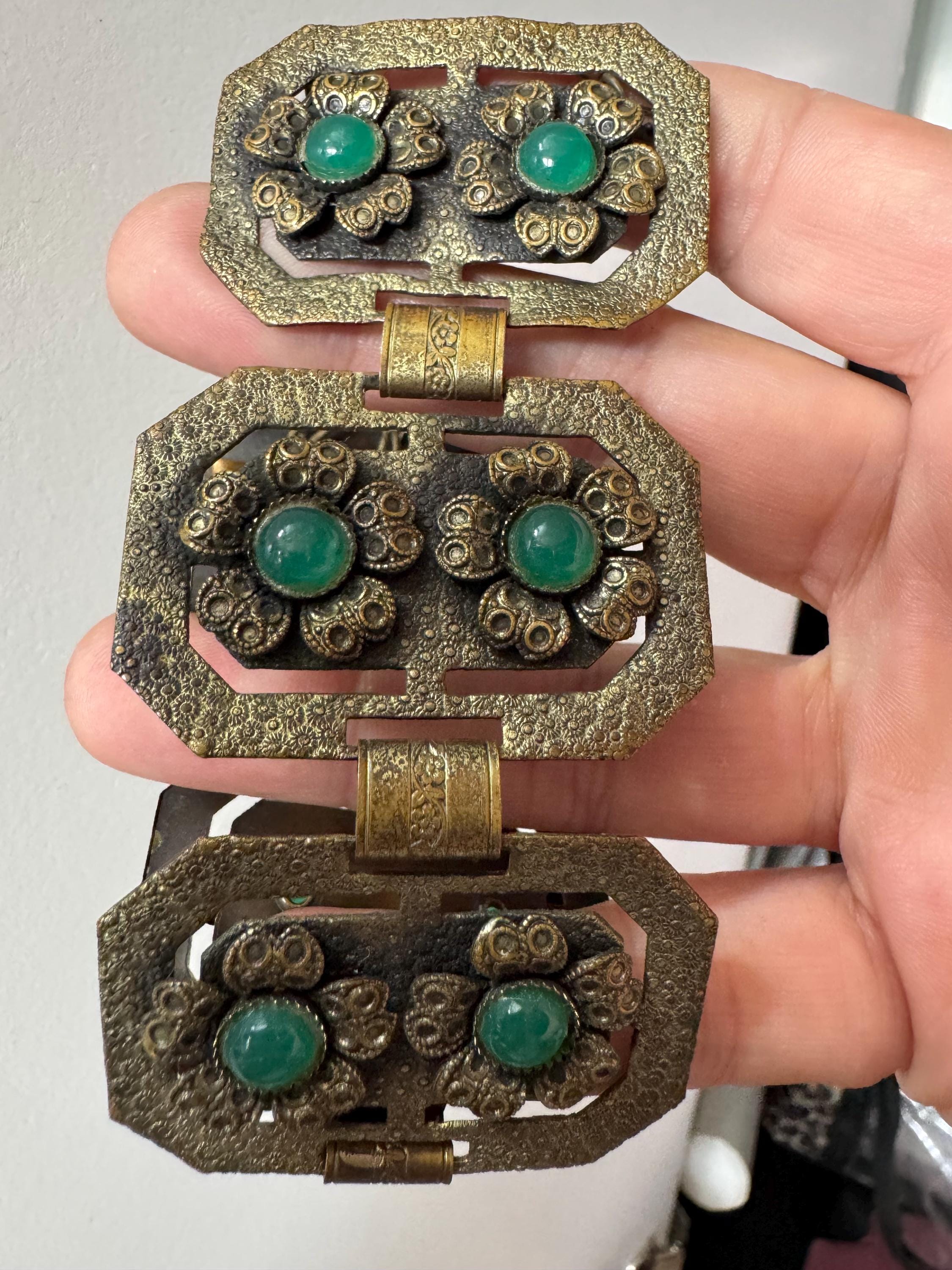 Gray Kingsburg art deco Uranium UV reactive Czech Green cabochon brass panel link wide bracelet