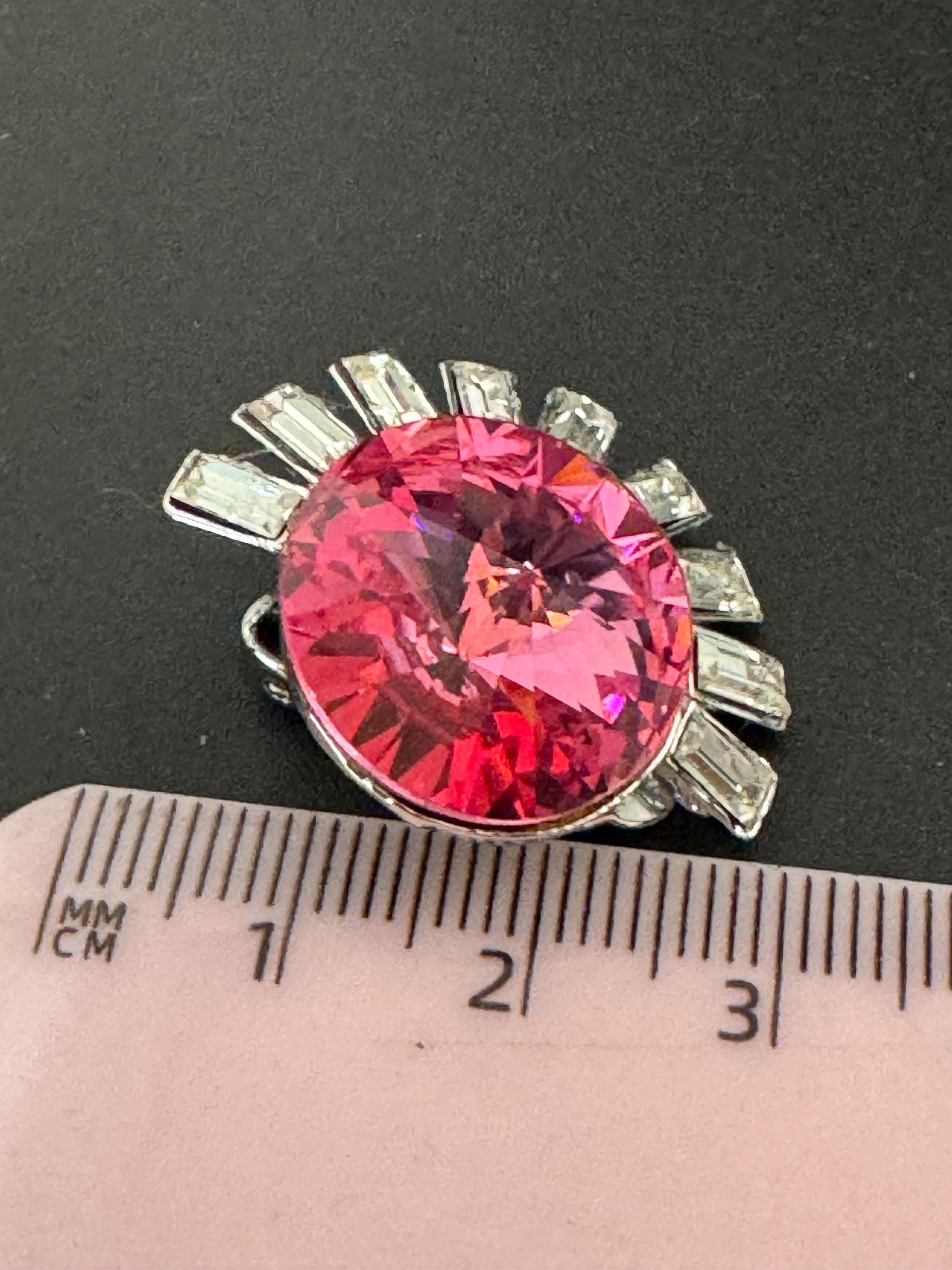vintage oversized 3cm silver tone pink and clear Swarovski rivoli crystal clip on earrings