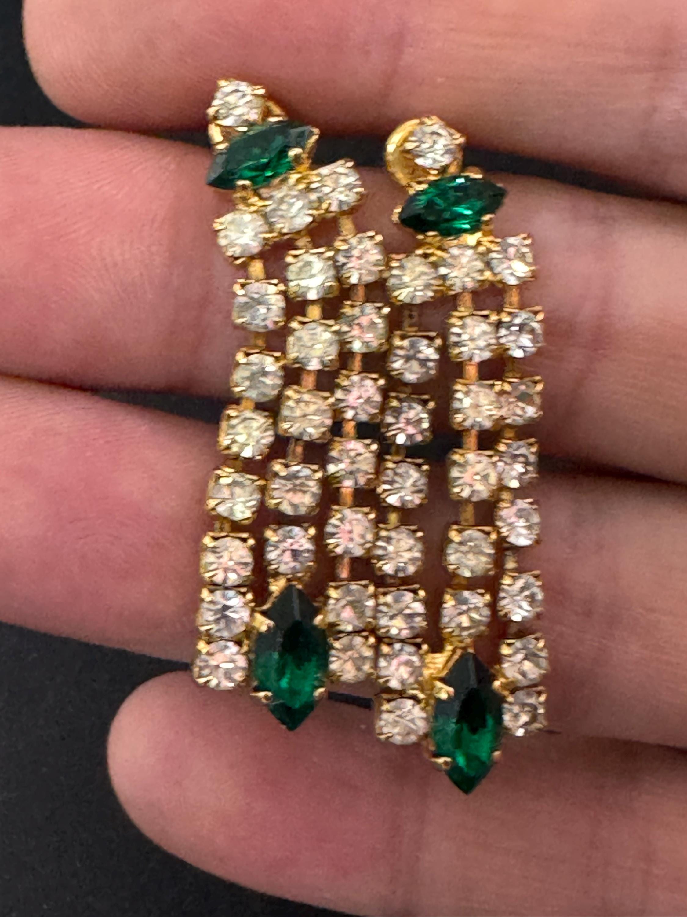 Vintage Emerald Green glass rhinestone crystal drop earrings for pierced ears, gold tone 4cm