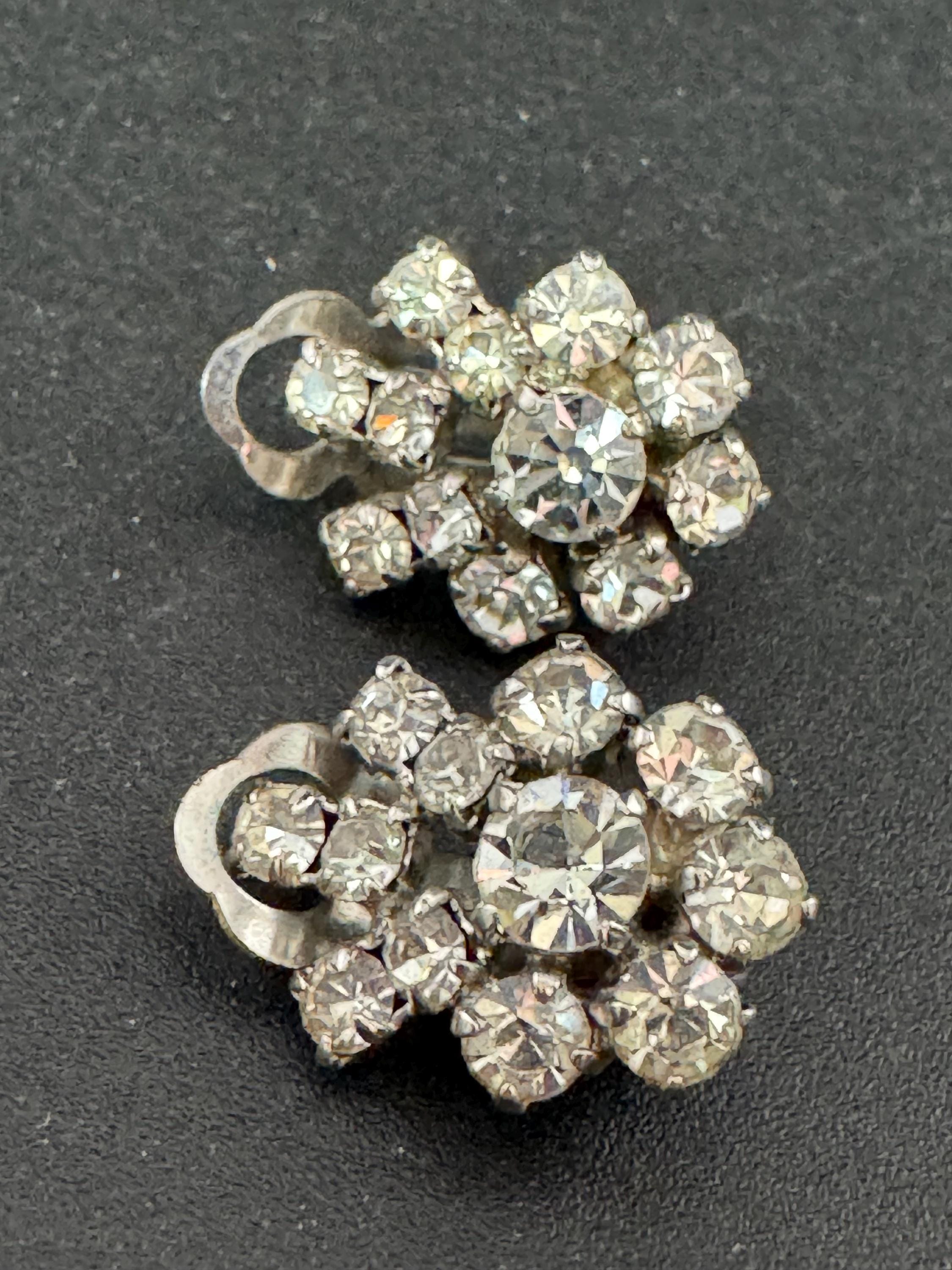 Small clear diamanté paste Silver Tone Vintage rhinestone Clip On Earrings