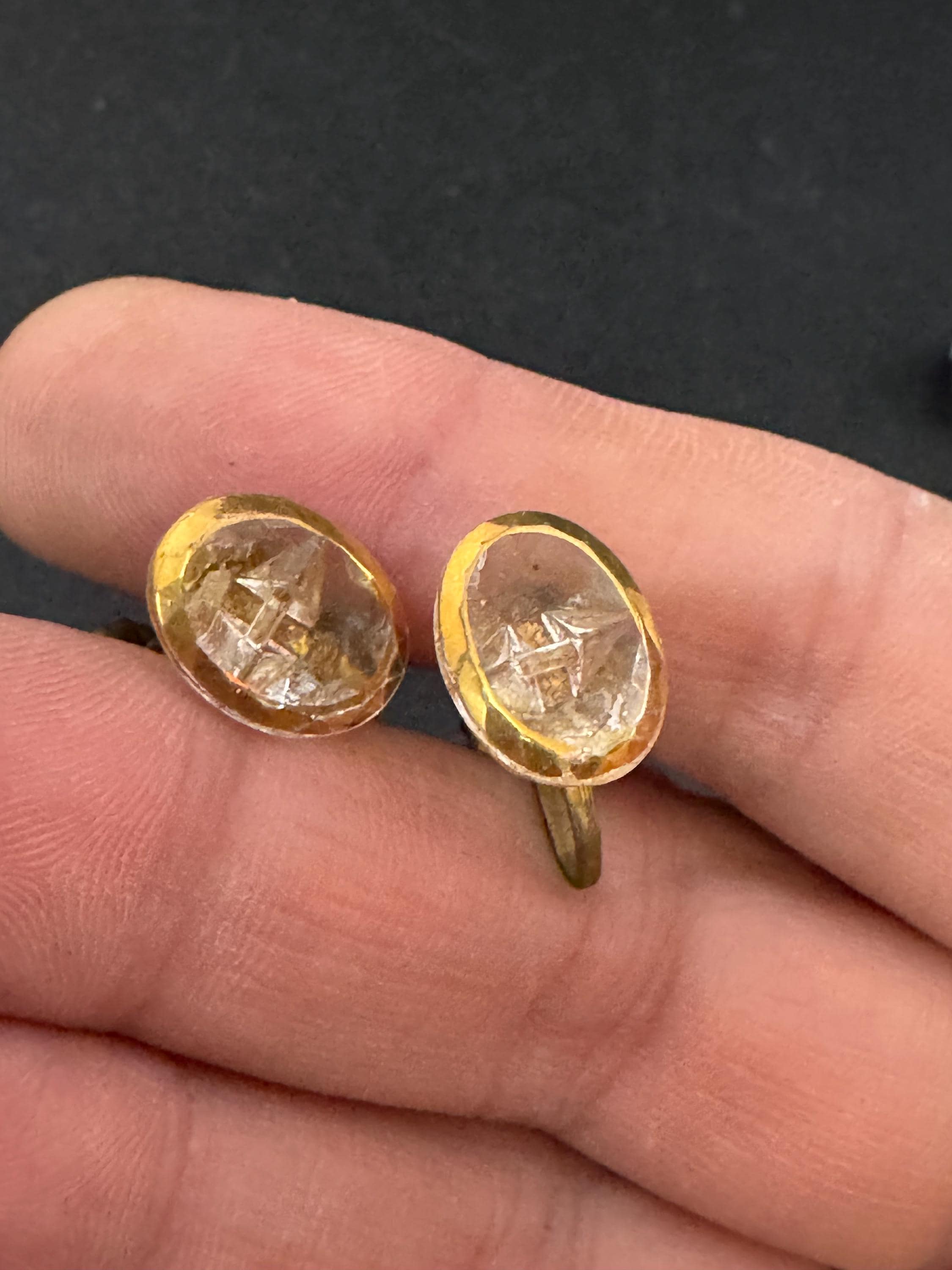 Vintage Gold Tone Rhinestone Clip On Earrings