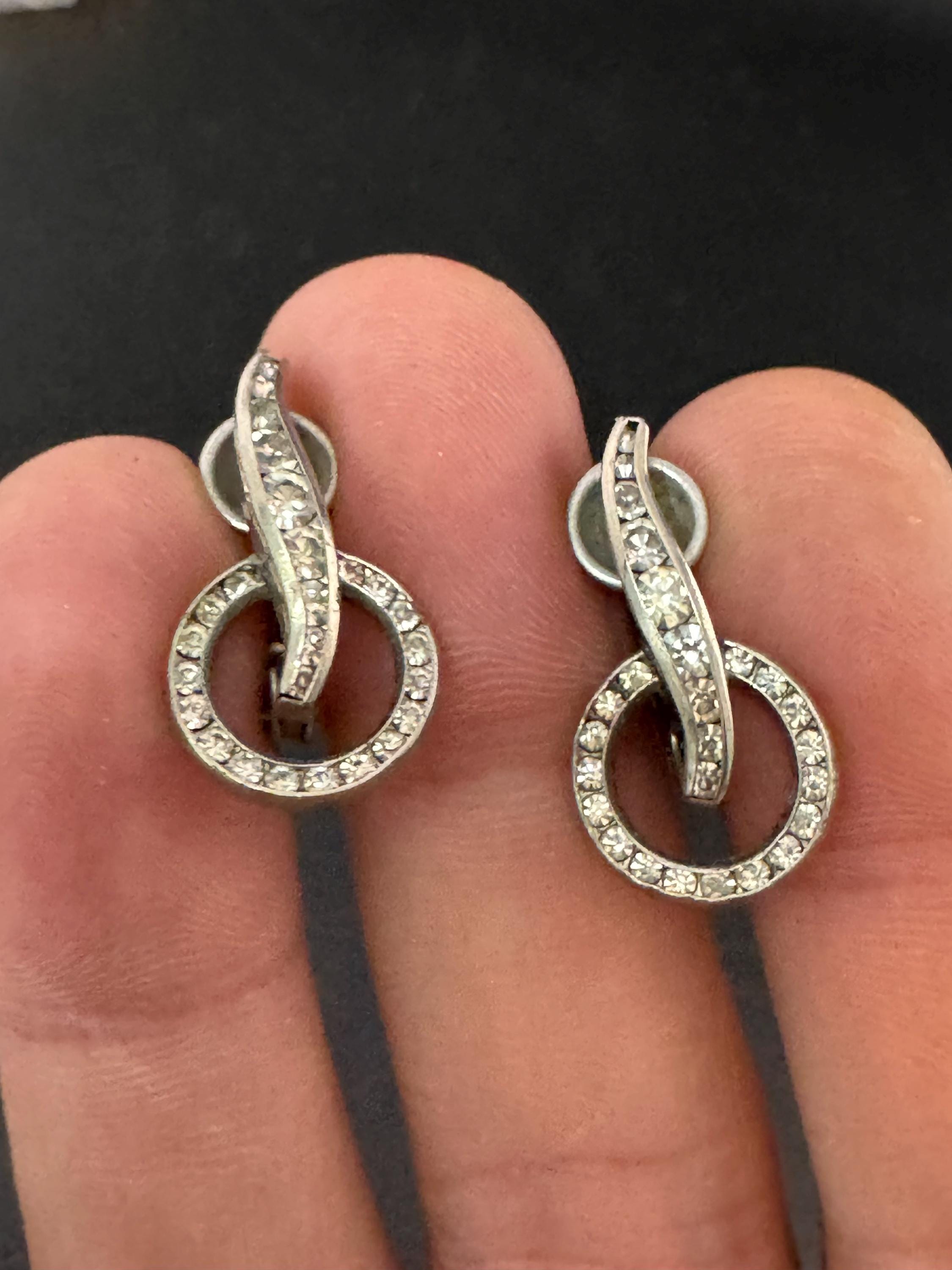 Vintage 1940s silver tone clear diamanté paste stud clip on earrings