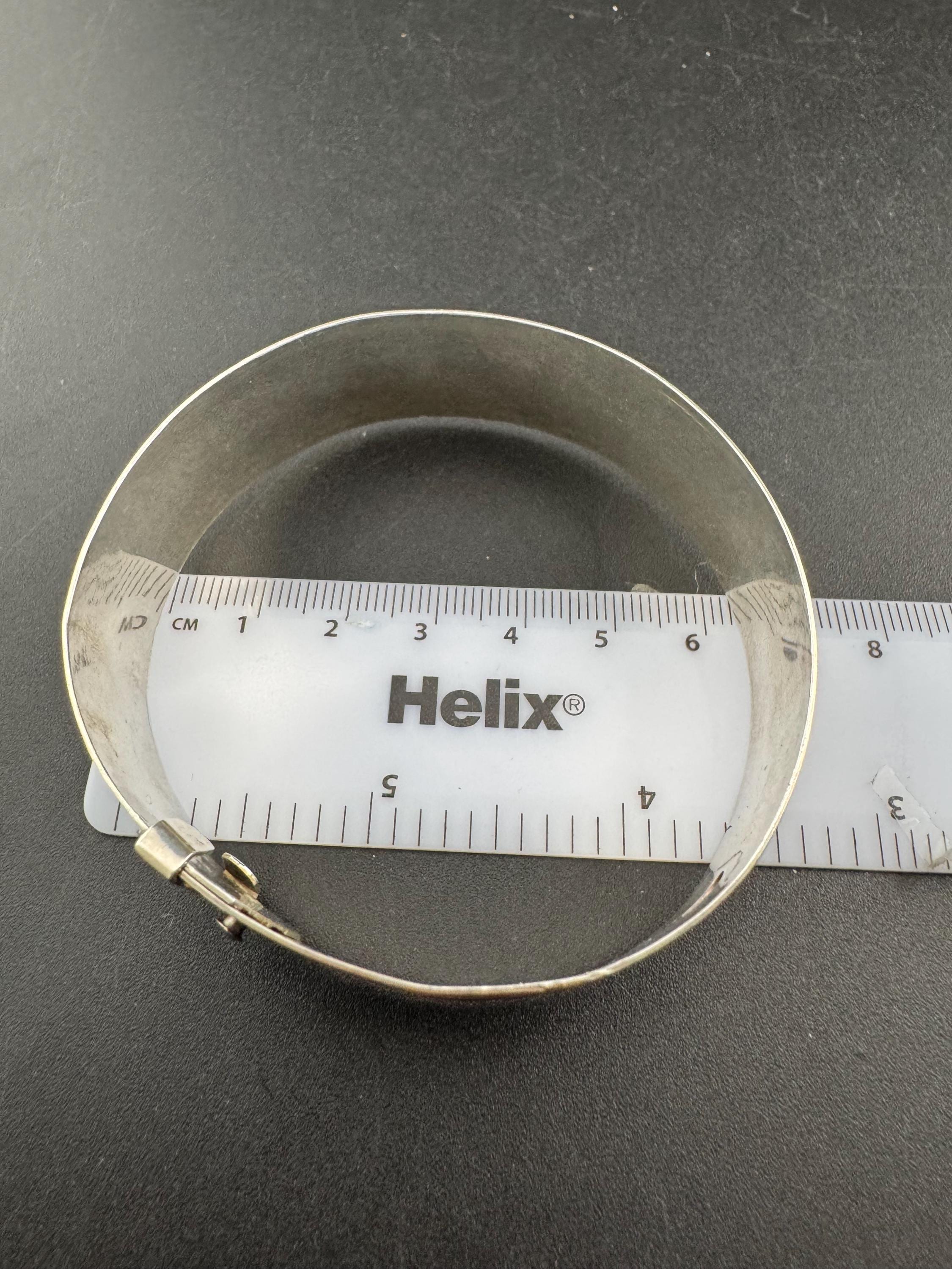 Vintage art deco 925 sterling silver wide belt buckle adjustable Cuff Bangle Bracelet 19.5 grams engine turned