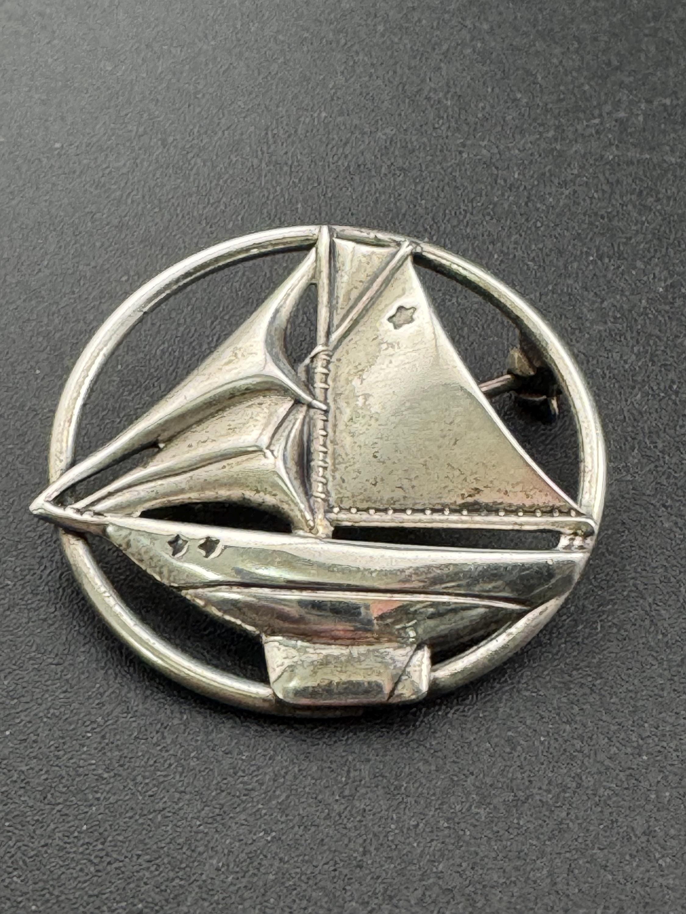 Beau silver signed Sterling silver Vintage nautical yacht sailing ship Brooch, gift for captain, crew