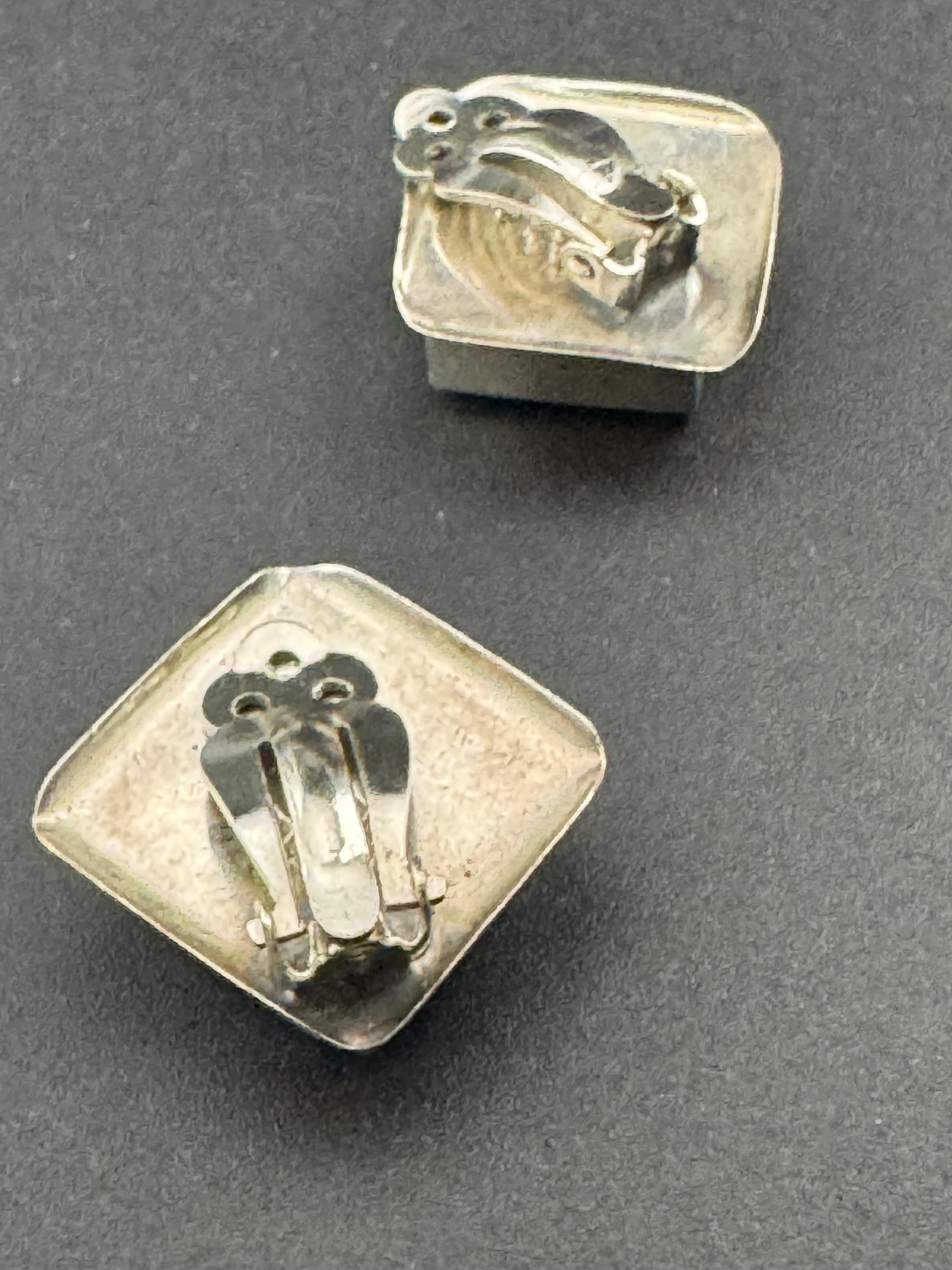 Vintage chunky 2.75cm 925 modernist sterling silver and malachite green gemstone square cube clip on earrings 16.1 grams